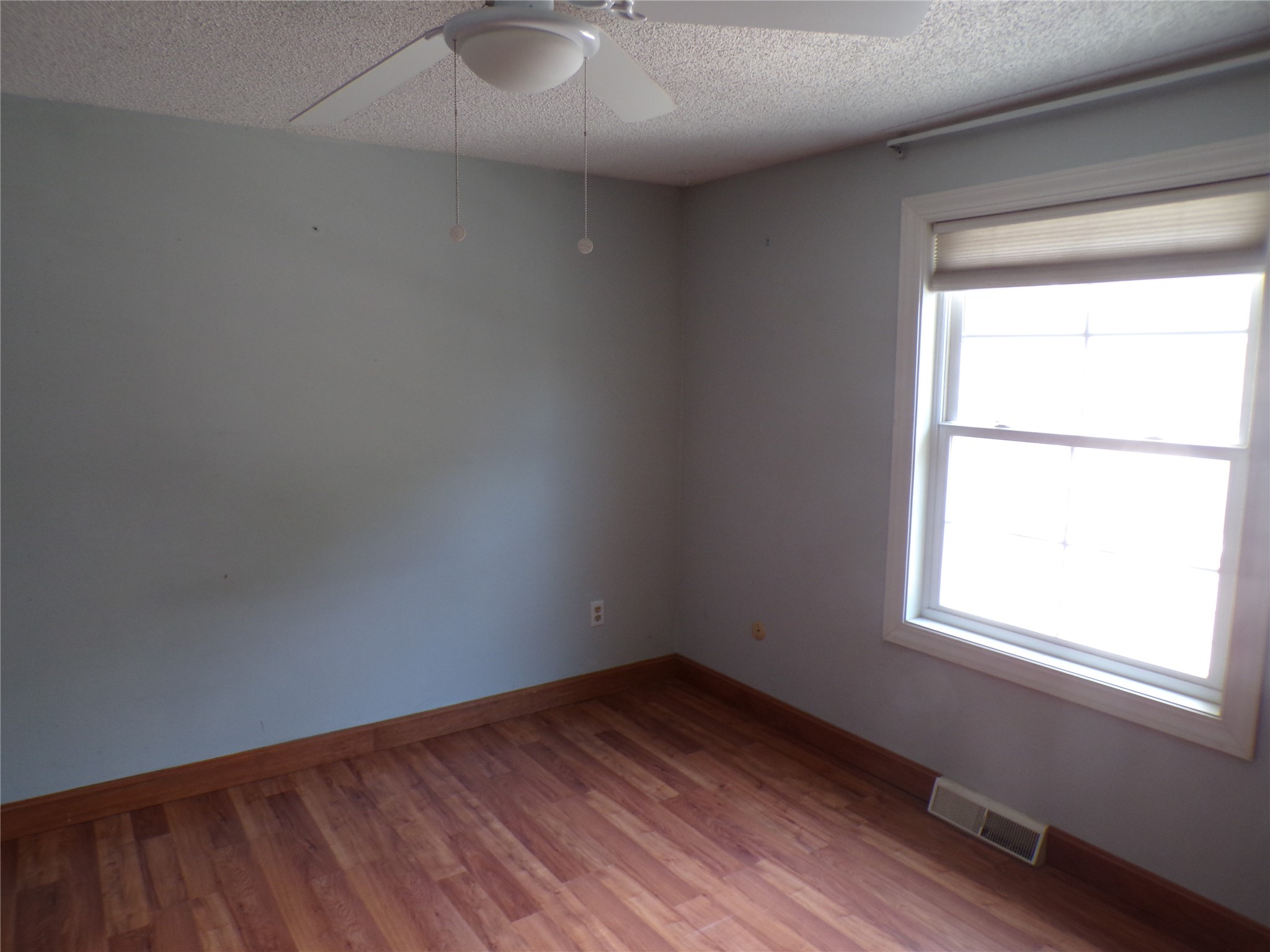 944 Avenue D Nw Property Photo 16