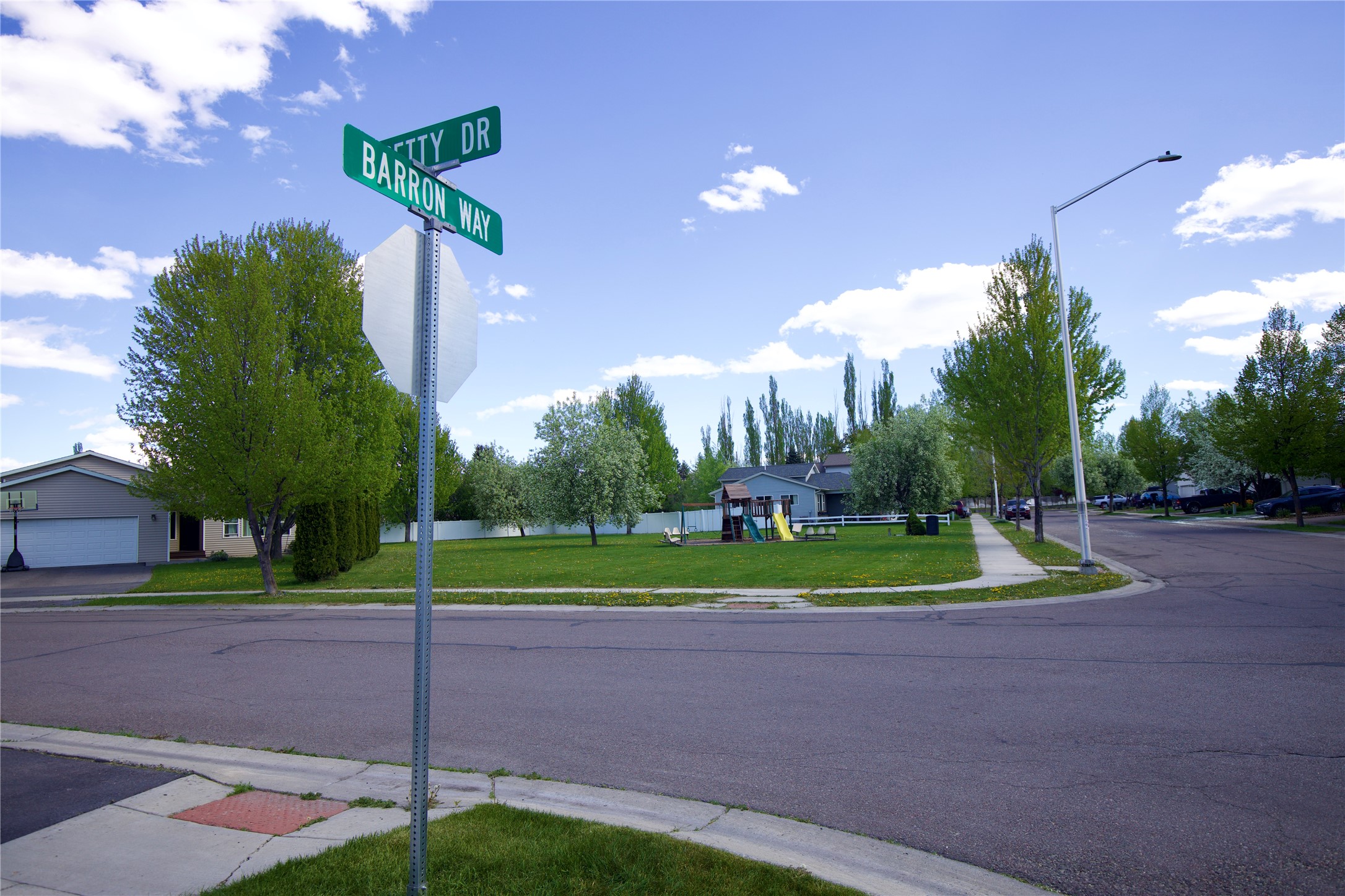 123 Barron Way Property Photo 34
