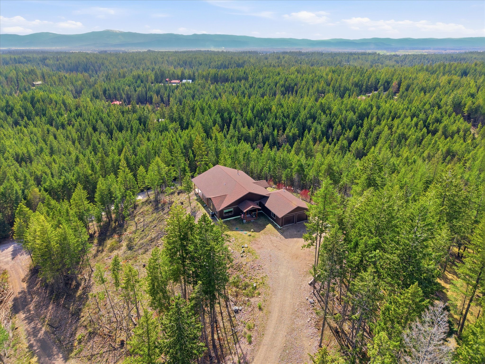 265 S Wakewood Drive Property Photo 8