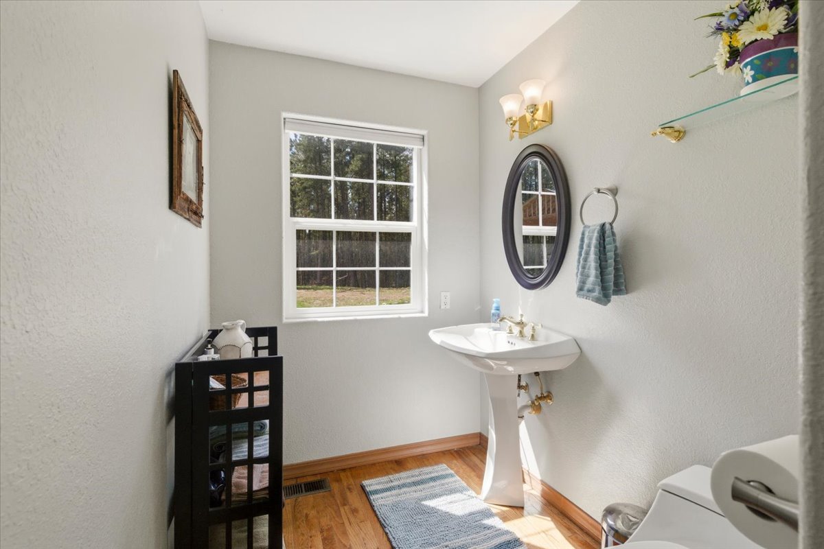 1800 Pomeroy Trail Property Photo 34