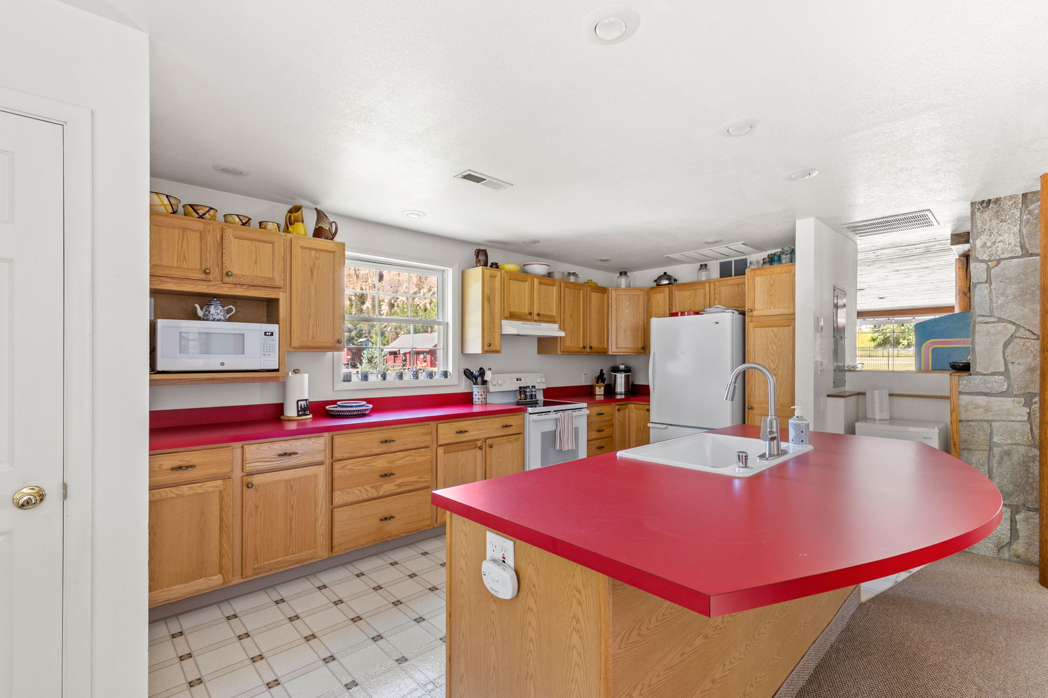 30 Cascade Avenue Property Photo 13