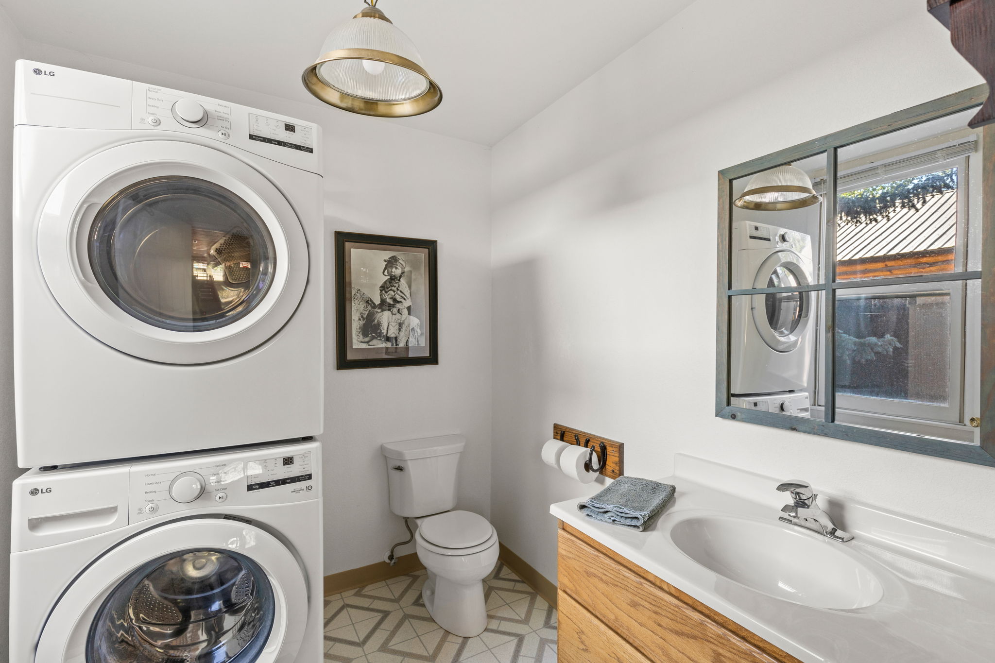 30 Cascade Avenue Property Photo 16