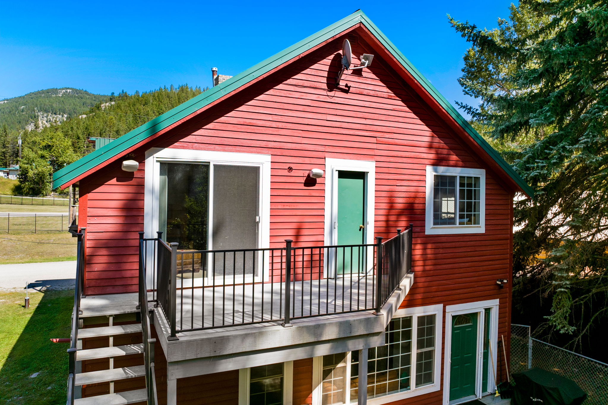 30 Cascade Avenue Property Photo 23