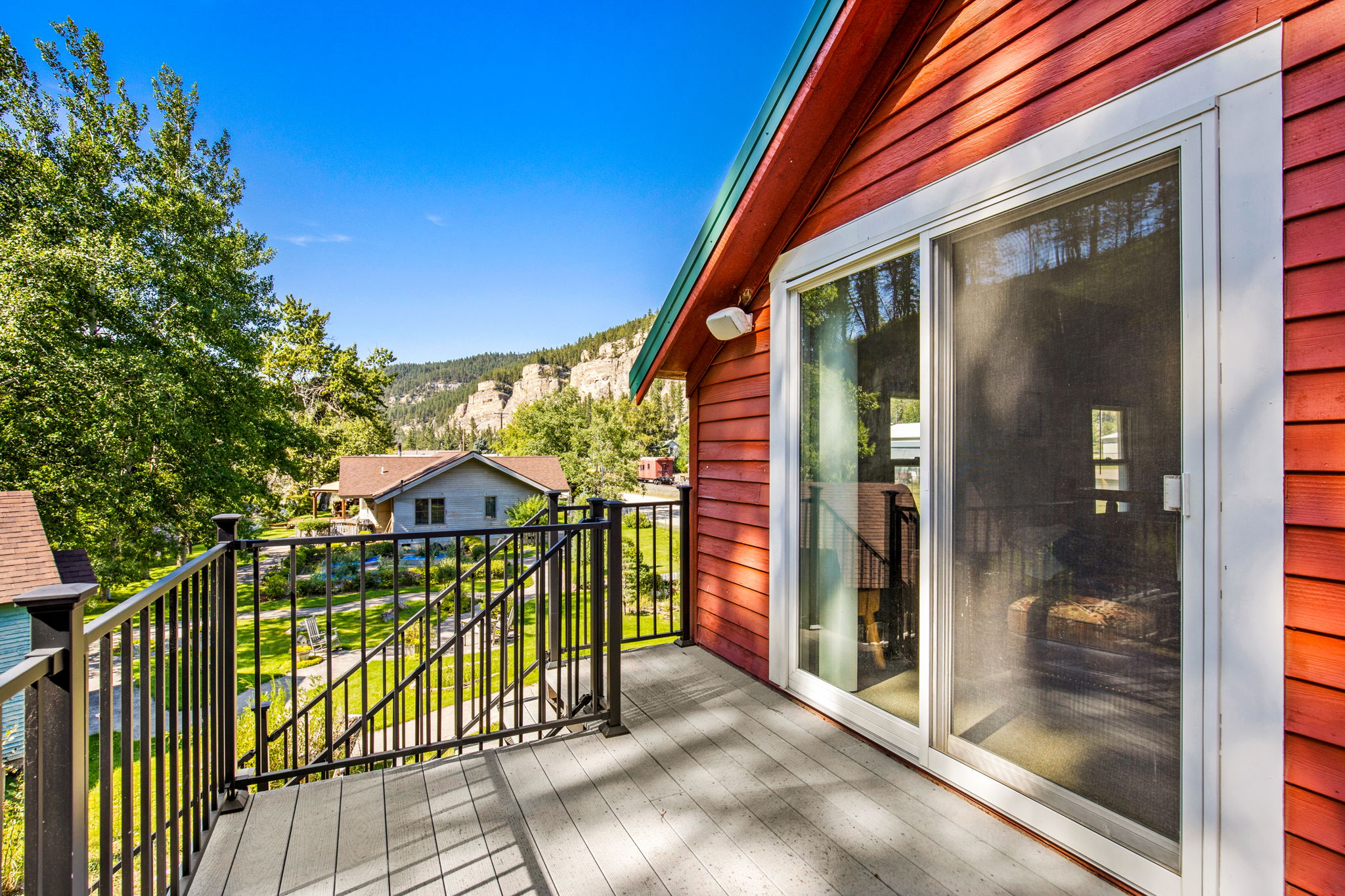 30 Cascade Avenue Property Photo 32