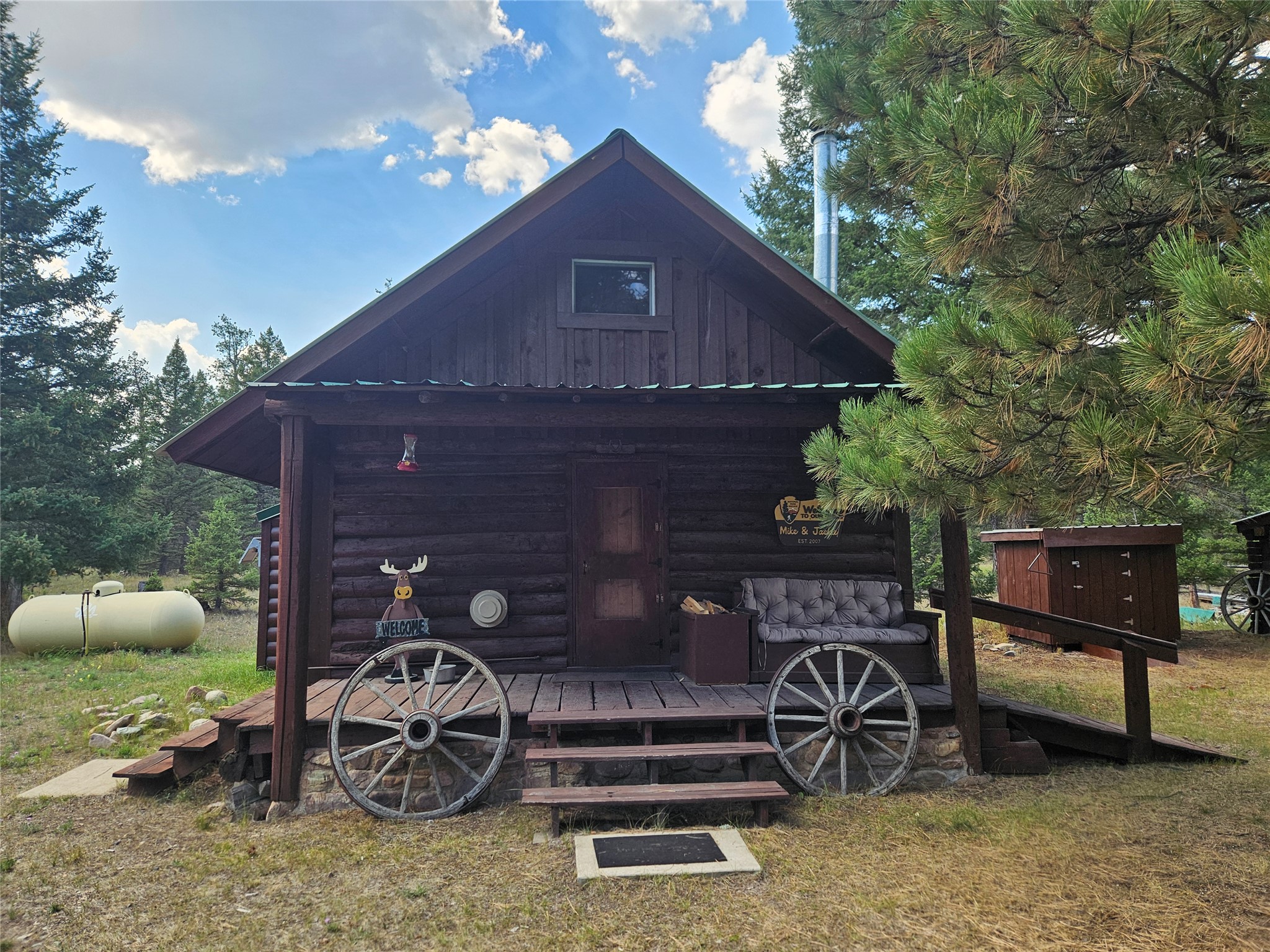 8880 Elk Trail Loop Property Photo 14