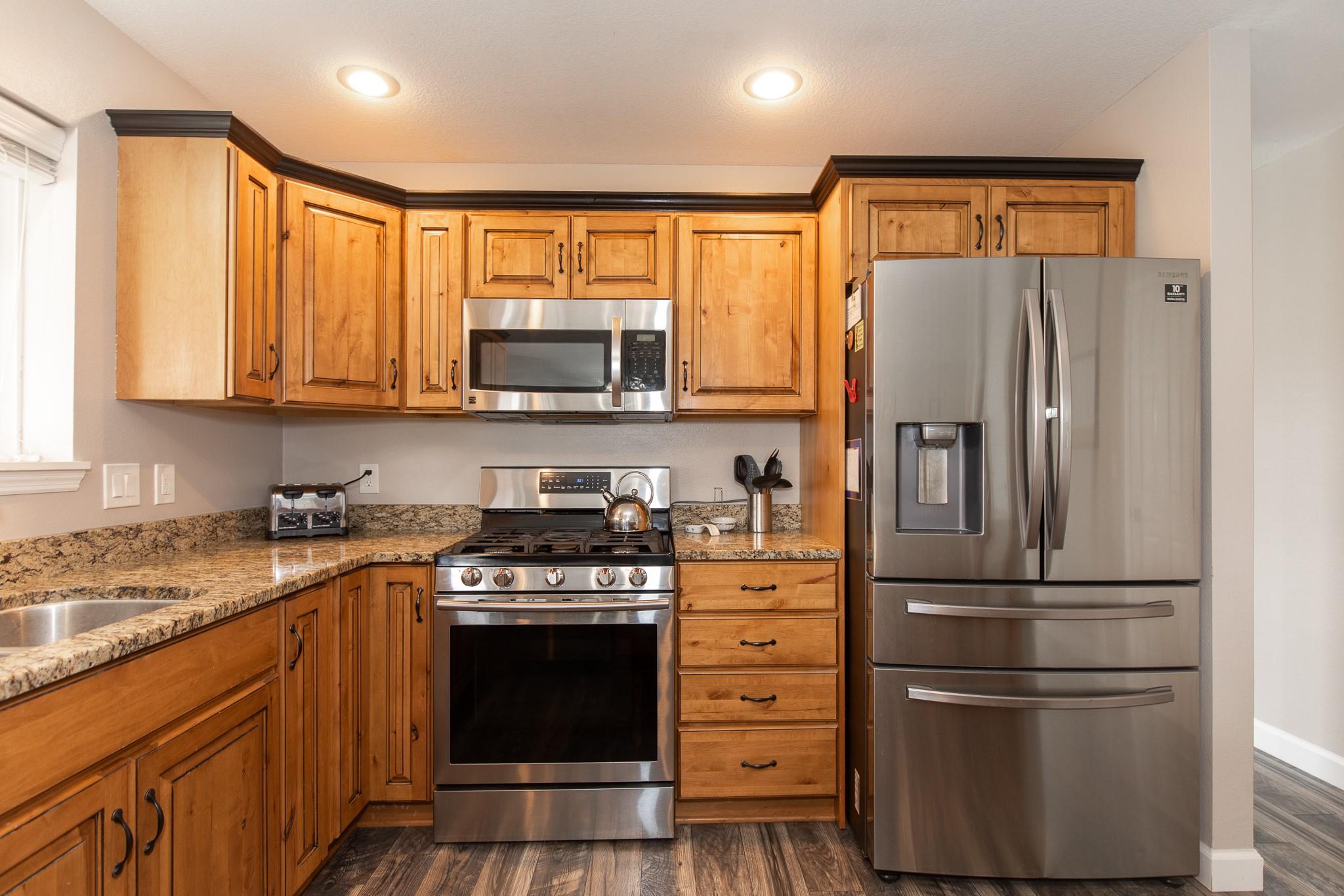 8116 Alamosa Circle Property Photo 6