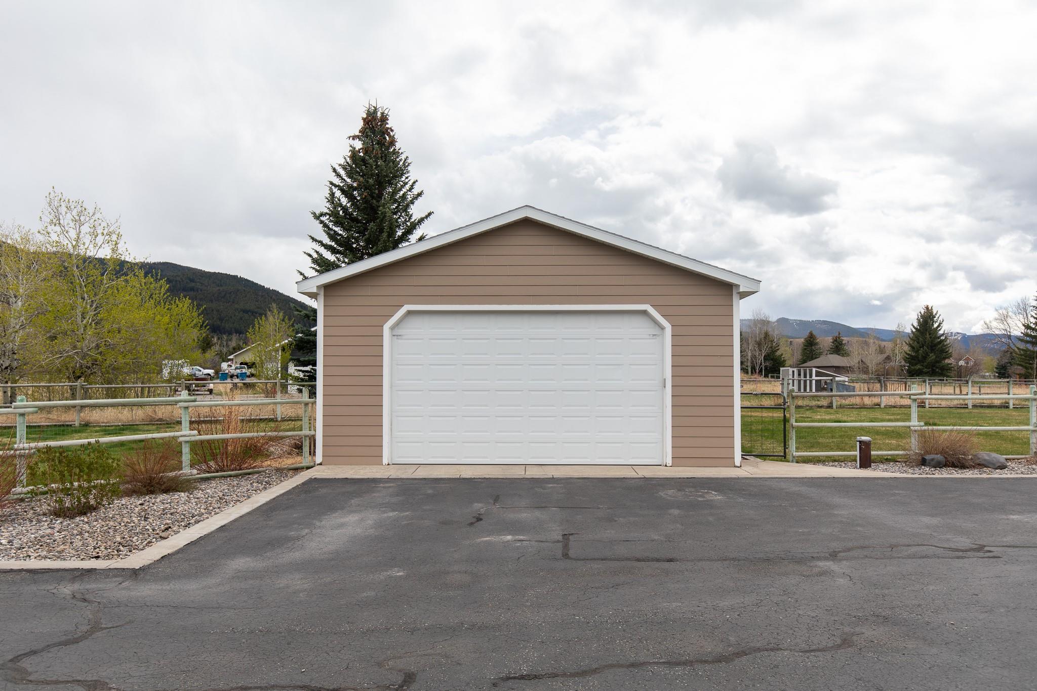 8116 Alamosa Circle Property Photo 46