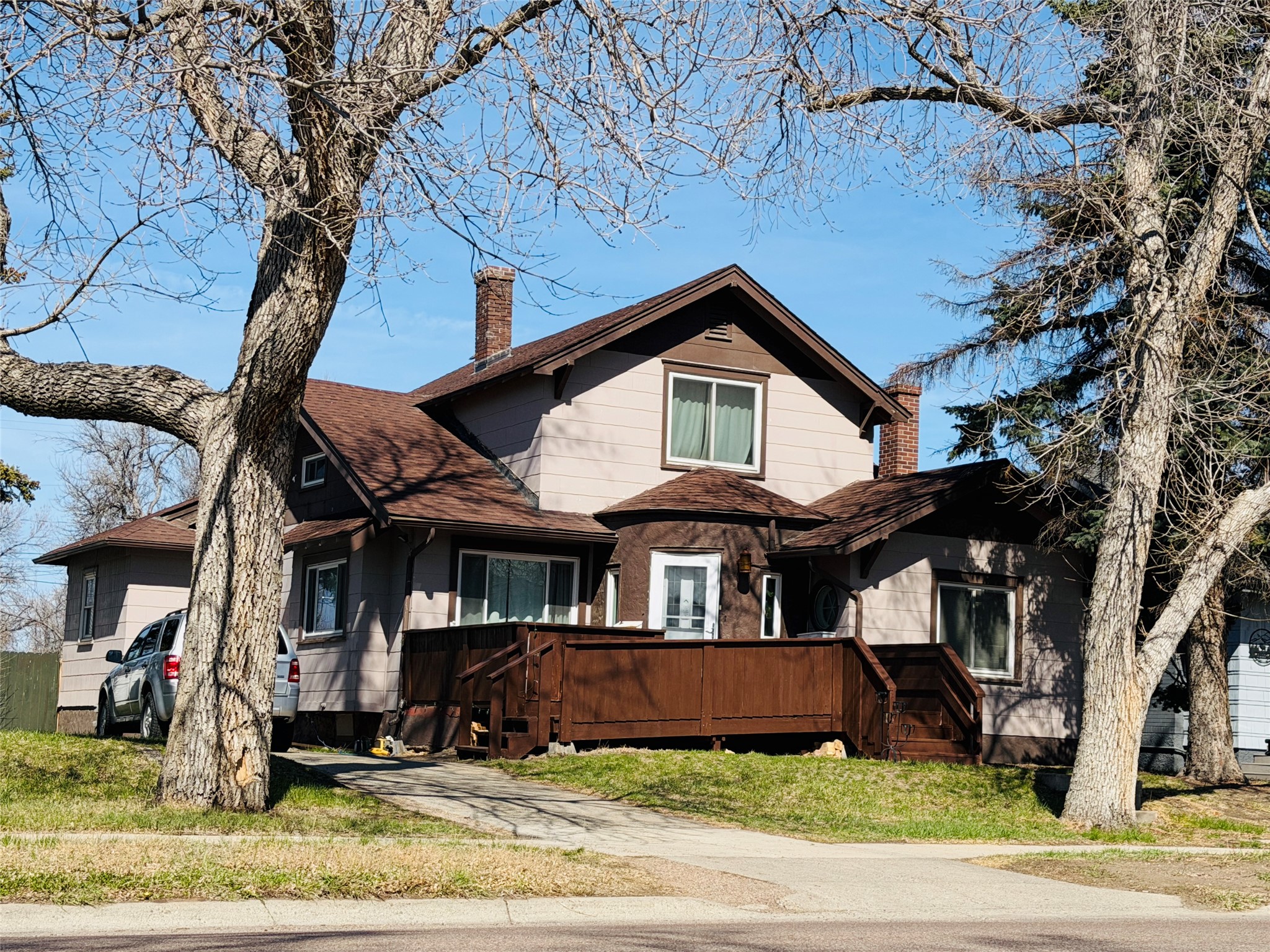 2619 1st Avenue N Property Photo