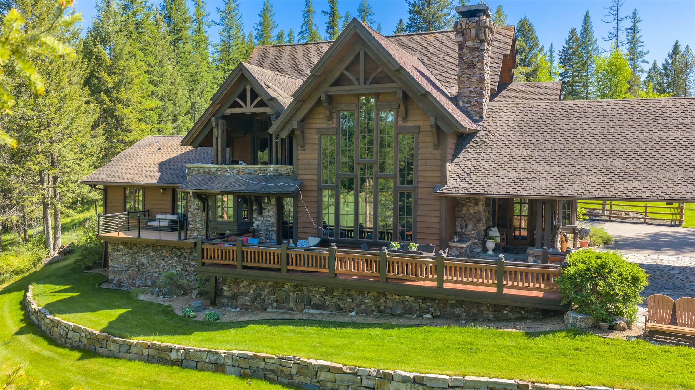 633 Beaver Creek Ranch Road Property Photo 1