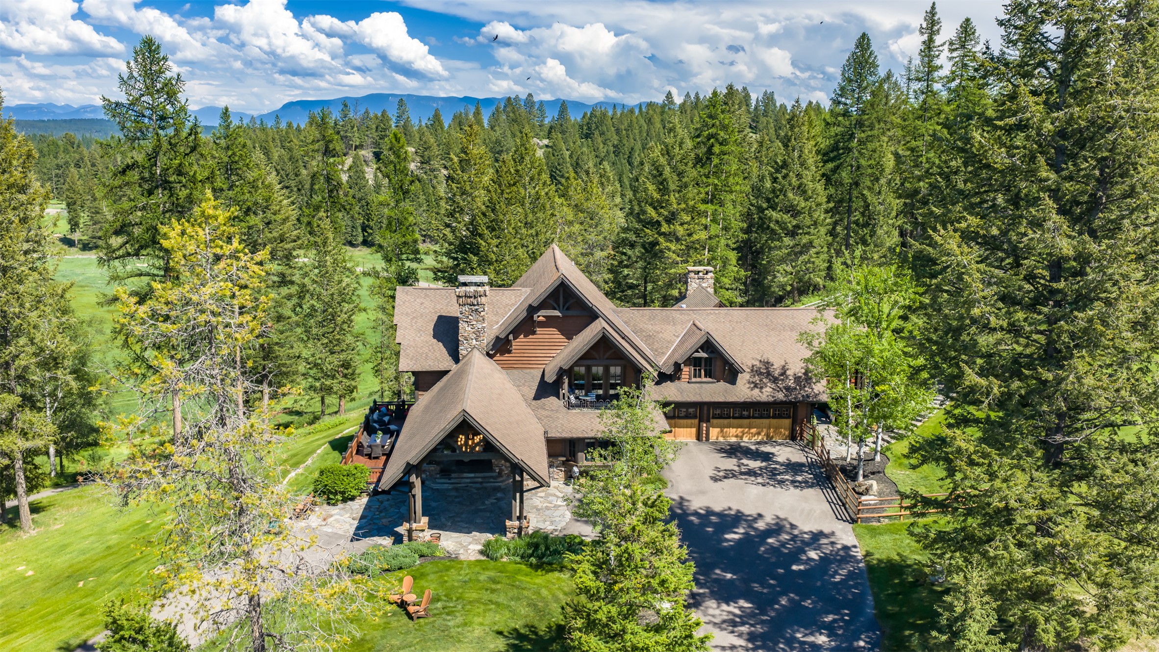 633 Beaver Creek Ranch Road Property Photo 3