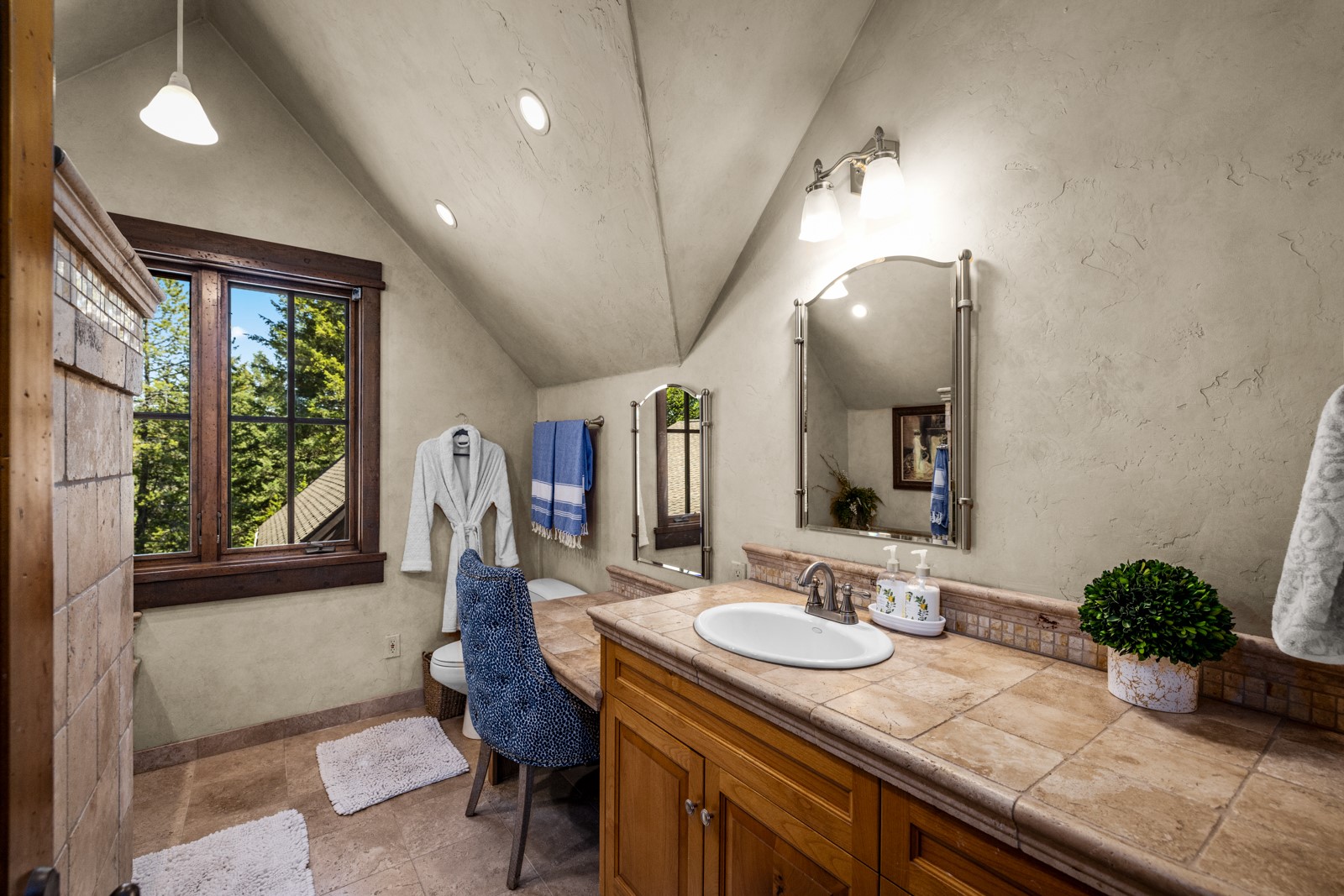 633 Beaver Creek Ranch Road Property Photo 36