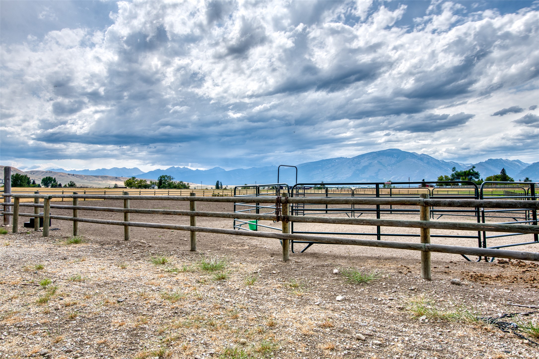 1288 Golf Course Road Property Photo 8