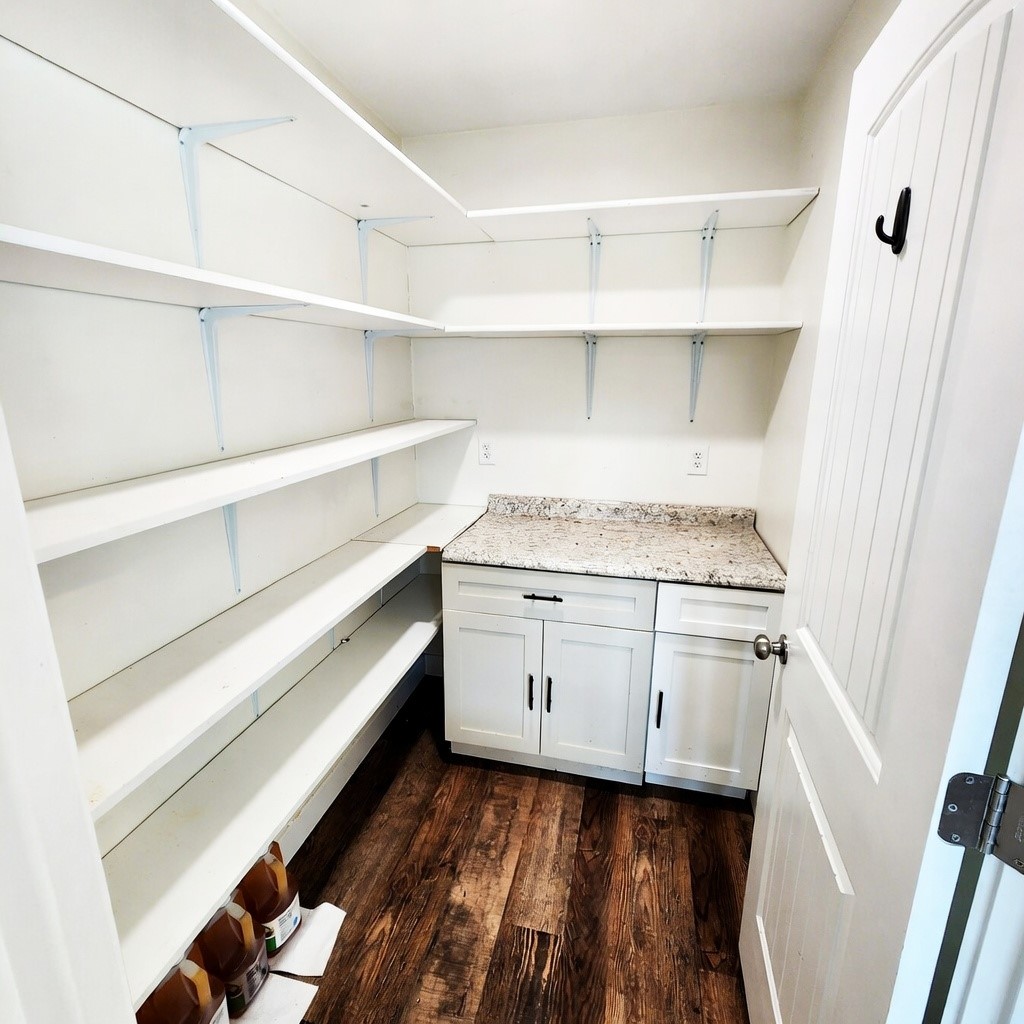 12 Stonebrook Lane Property Photo 13