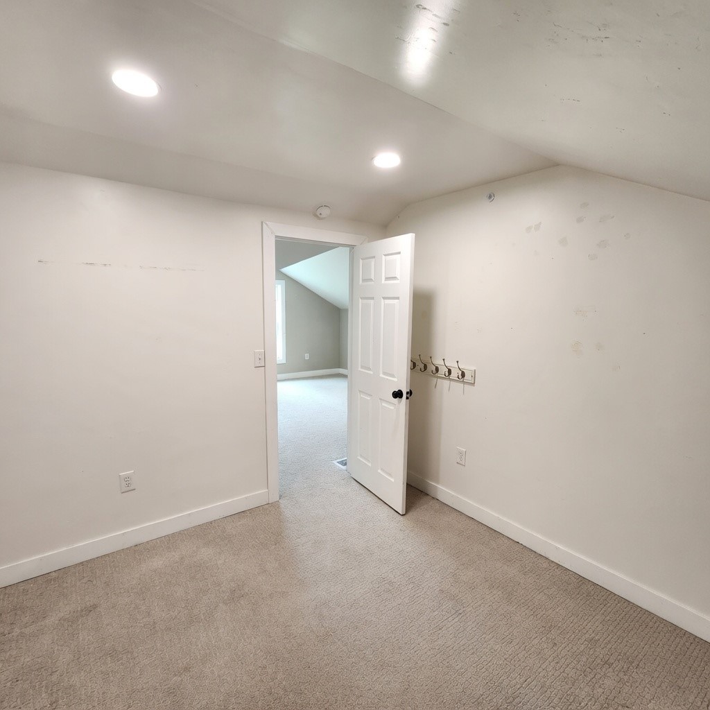 12 Stonebrook Lane Property Photo 34