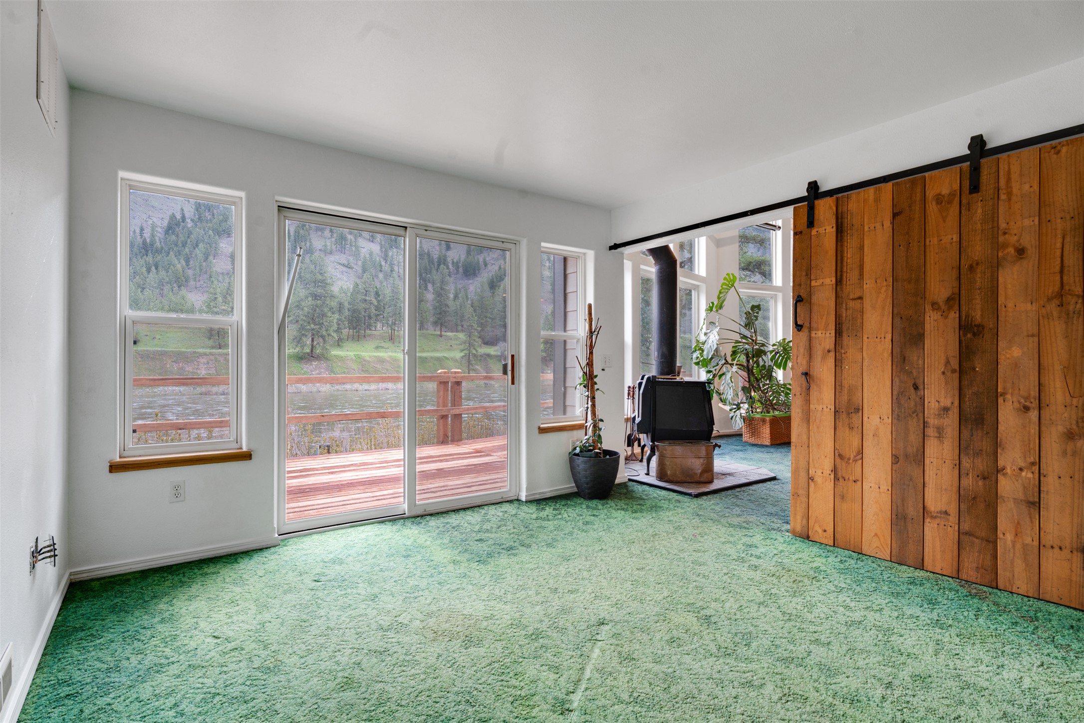282 Clark Fork Drive Property Photo 21
