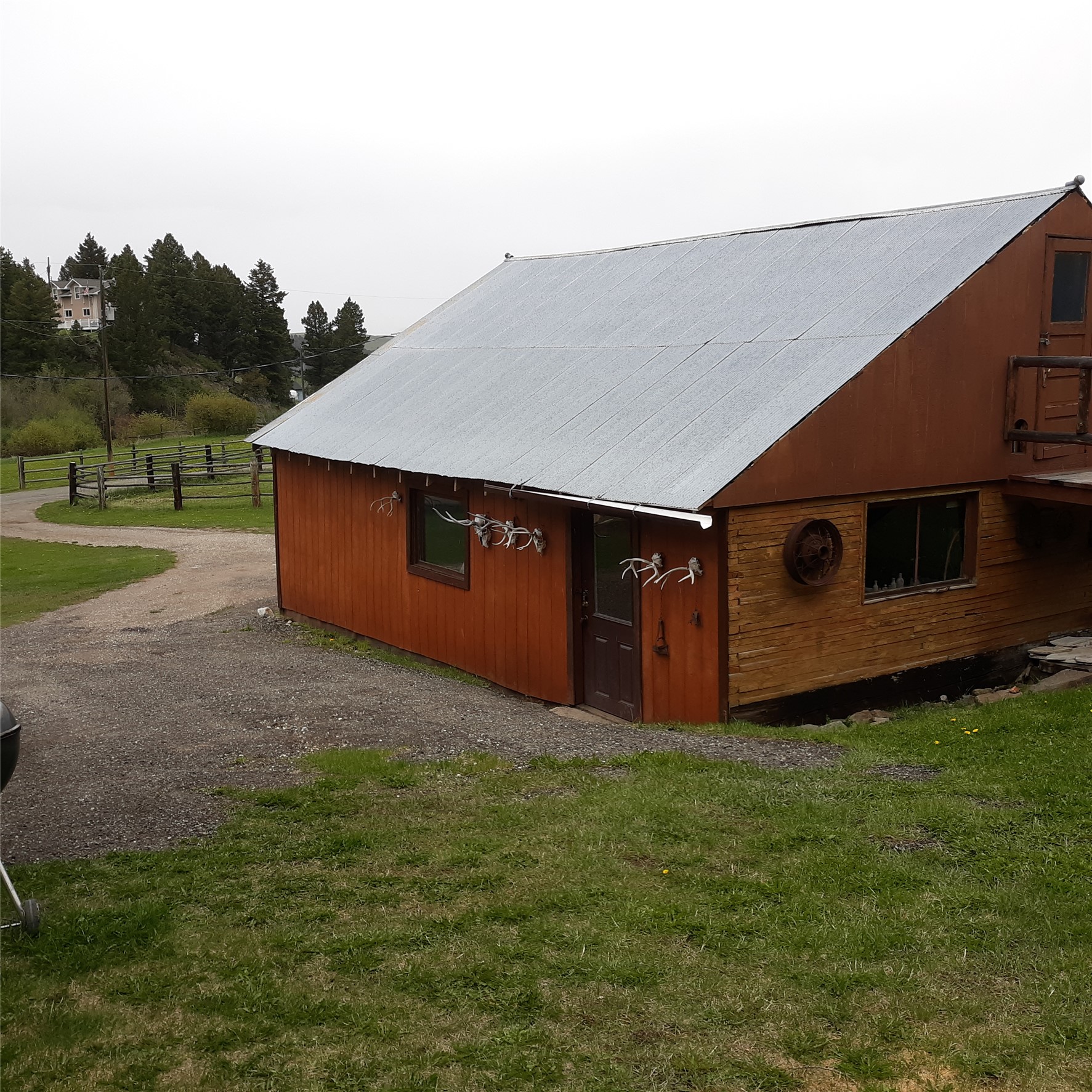 313 Dougherty Street Property Photo 8