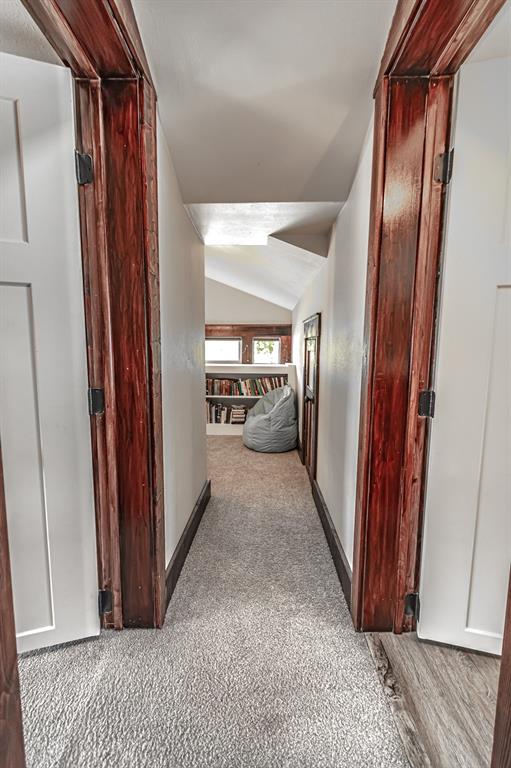 500 1st Avenue E Property Photo 21