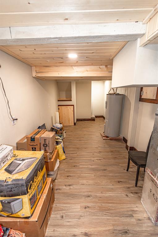 500 1st Avenue E Property Photo 28