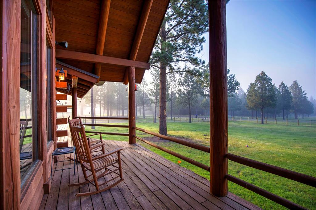 2532 Valley View Road Property Photo 5