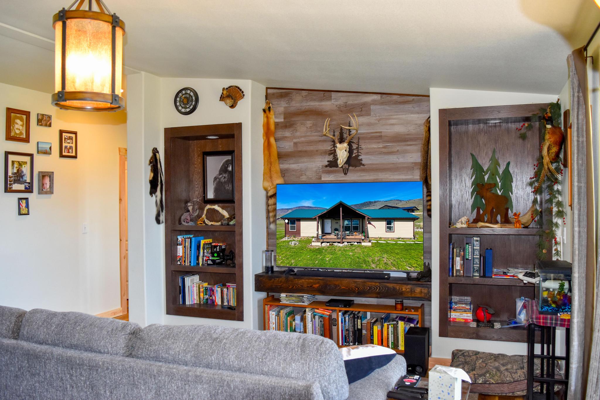 25655 Left Hand Drive Property Photo 16