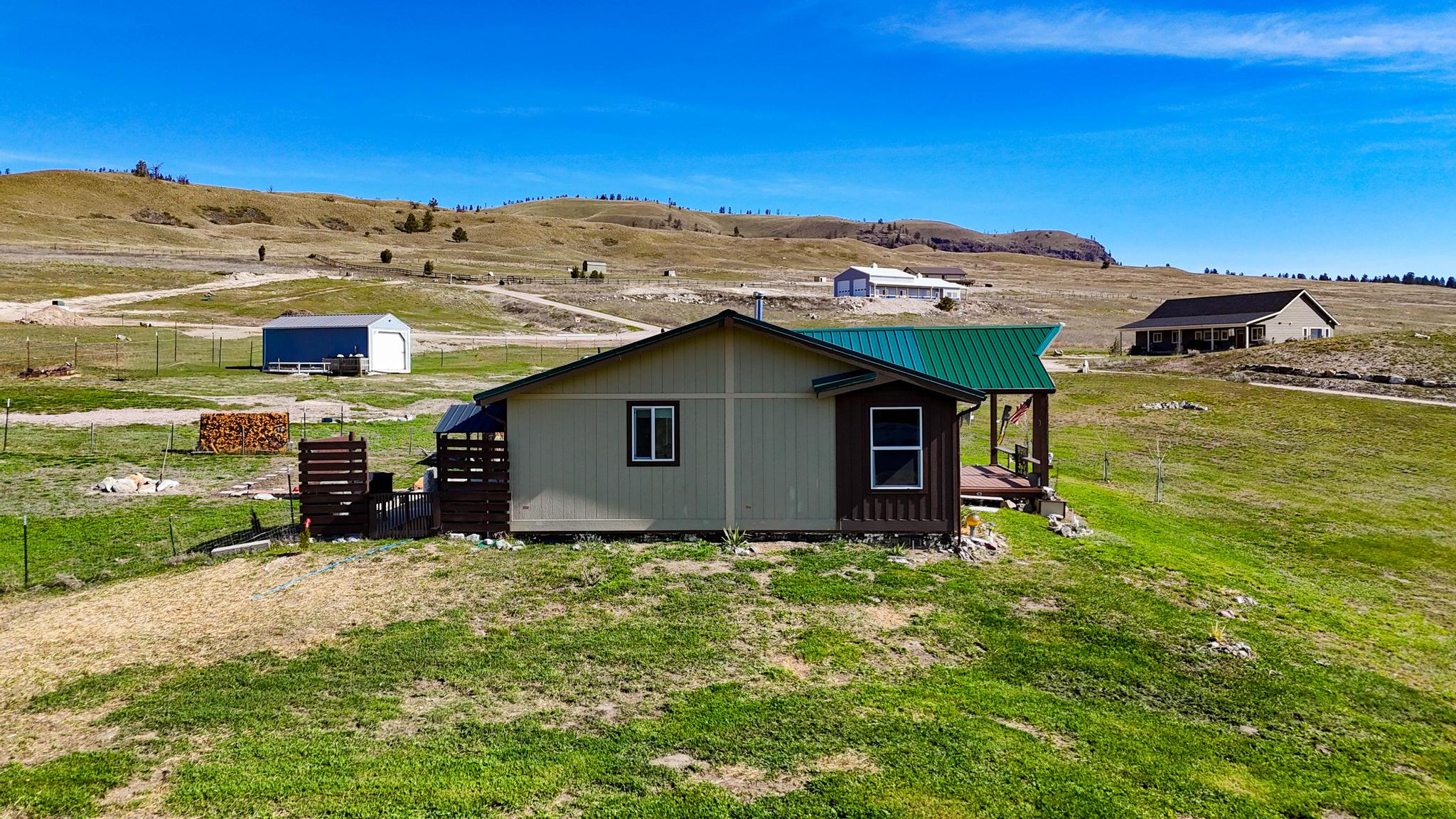25655 Left Hand Drive Property Photo 34