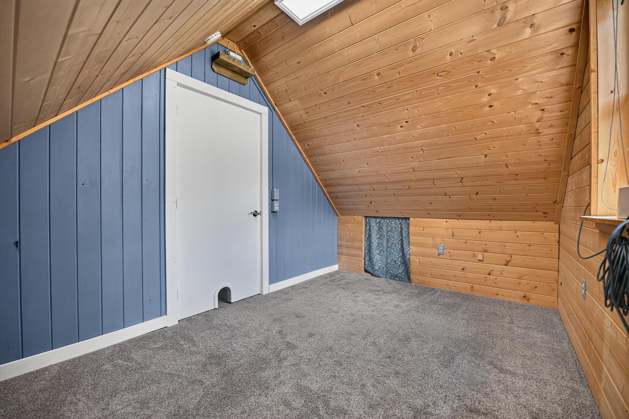 9618 Us Highway 2 W Property Photo 18