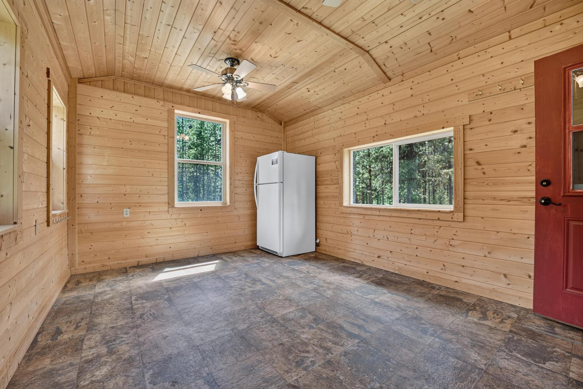 9618 Us Highway 2 W Property Photo 27