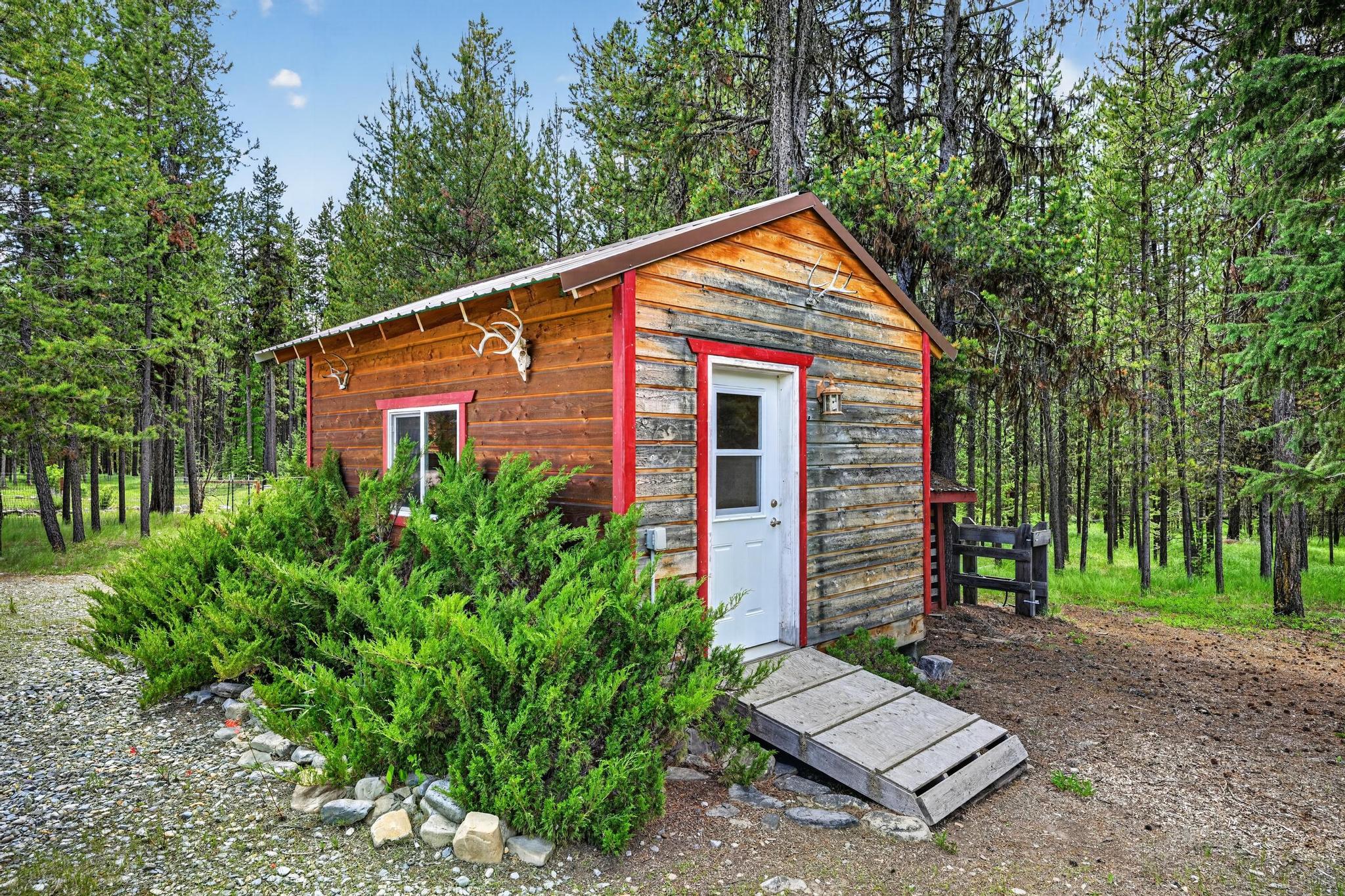 9618 Us Highway 2 W Property Photo 28