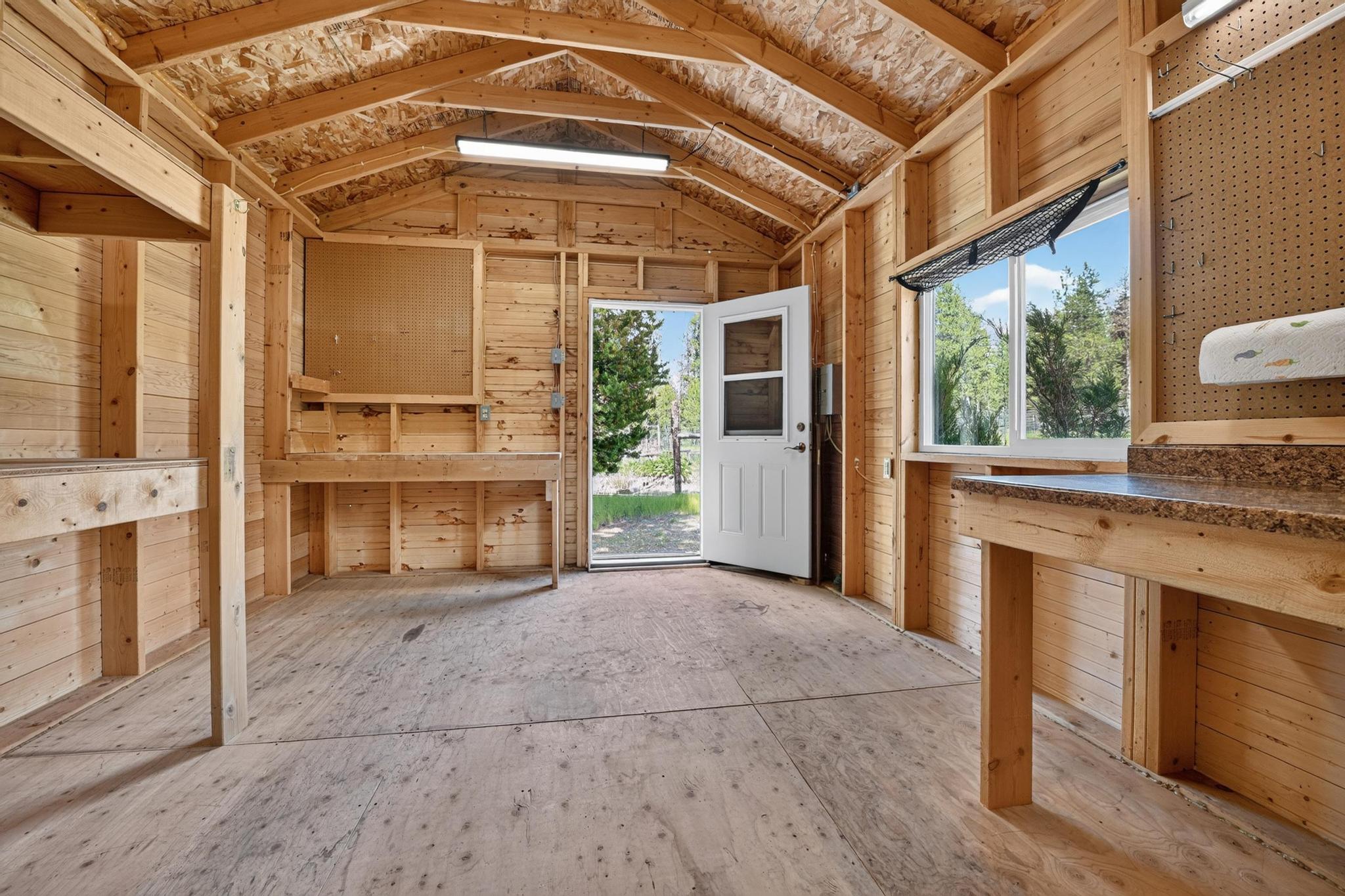 9618 Us Highway 2 W Property Photo 32