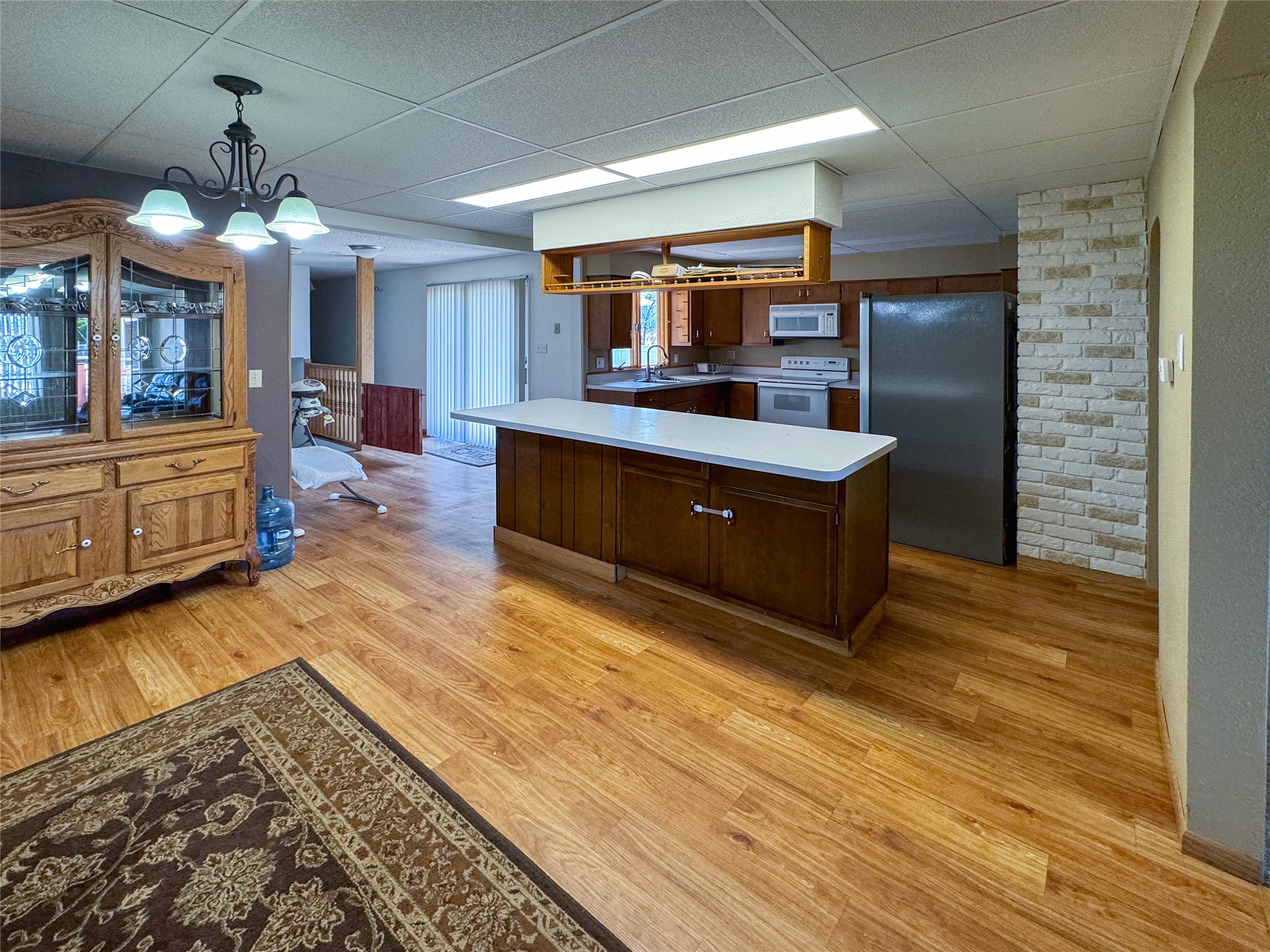 2 Robinson Street Property Photo 6