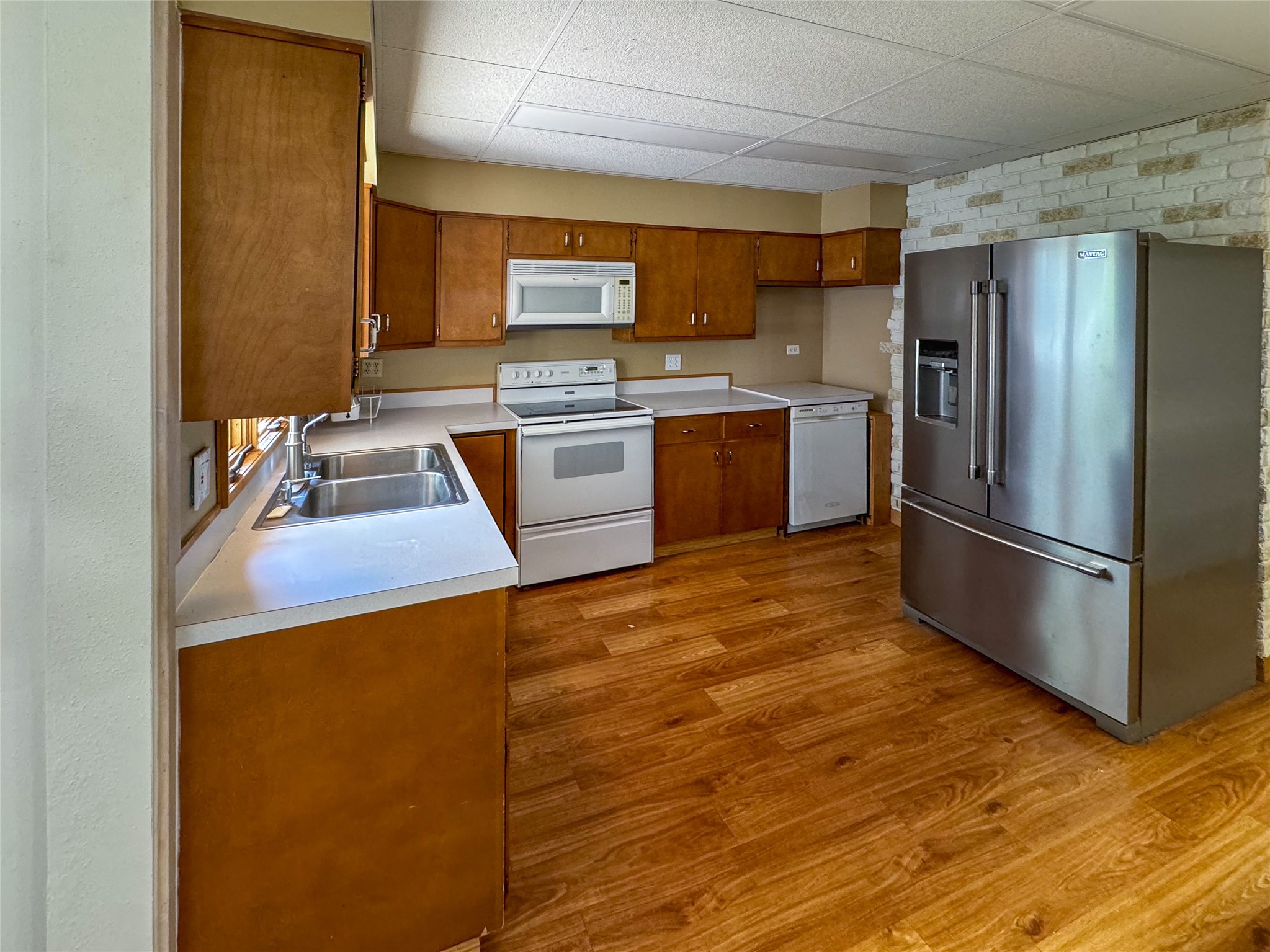 2 Robinson Street Property Photo 7