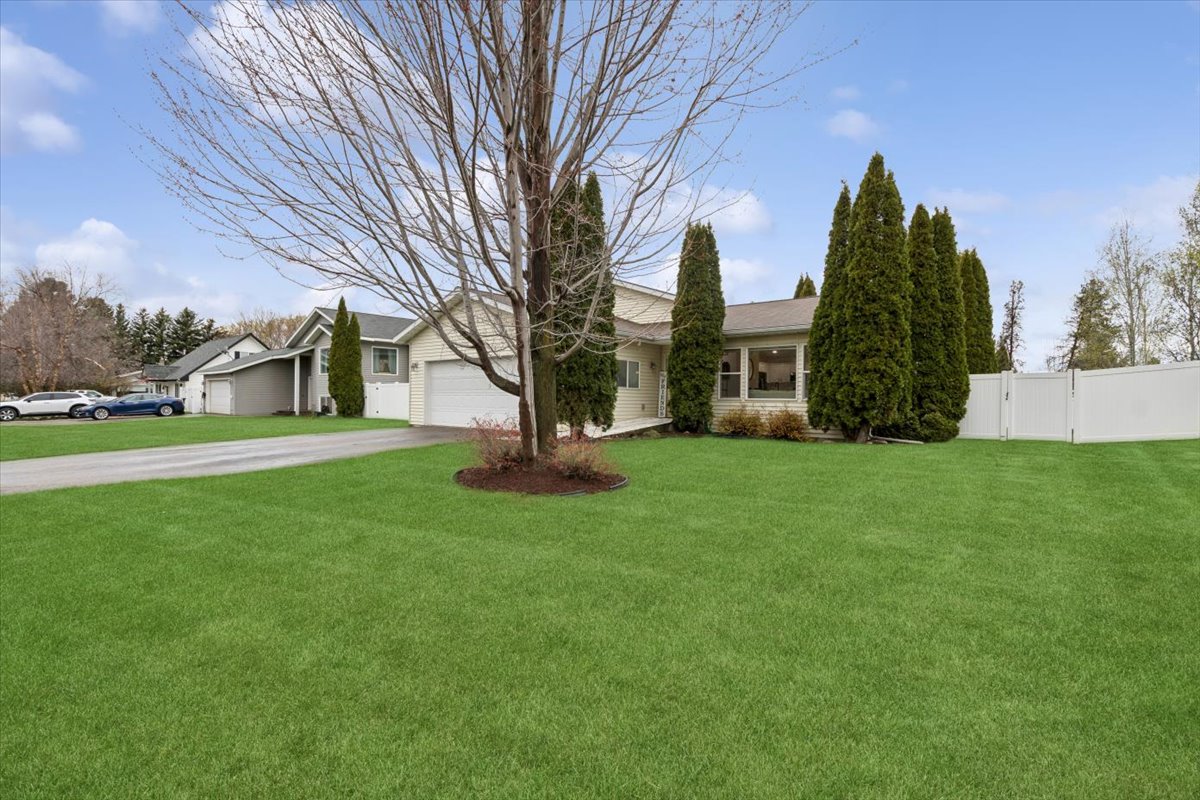 7 Grace Road Property Photo 2