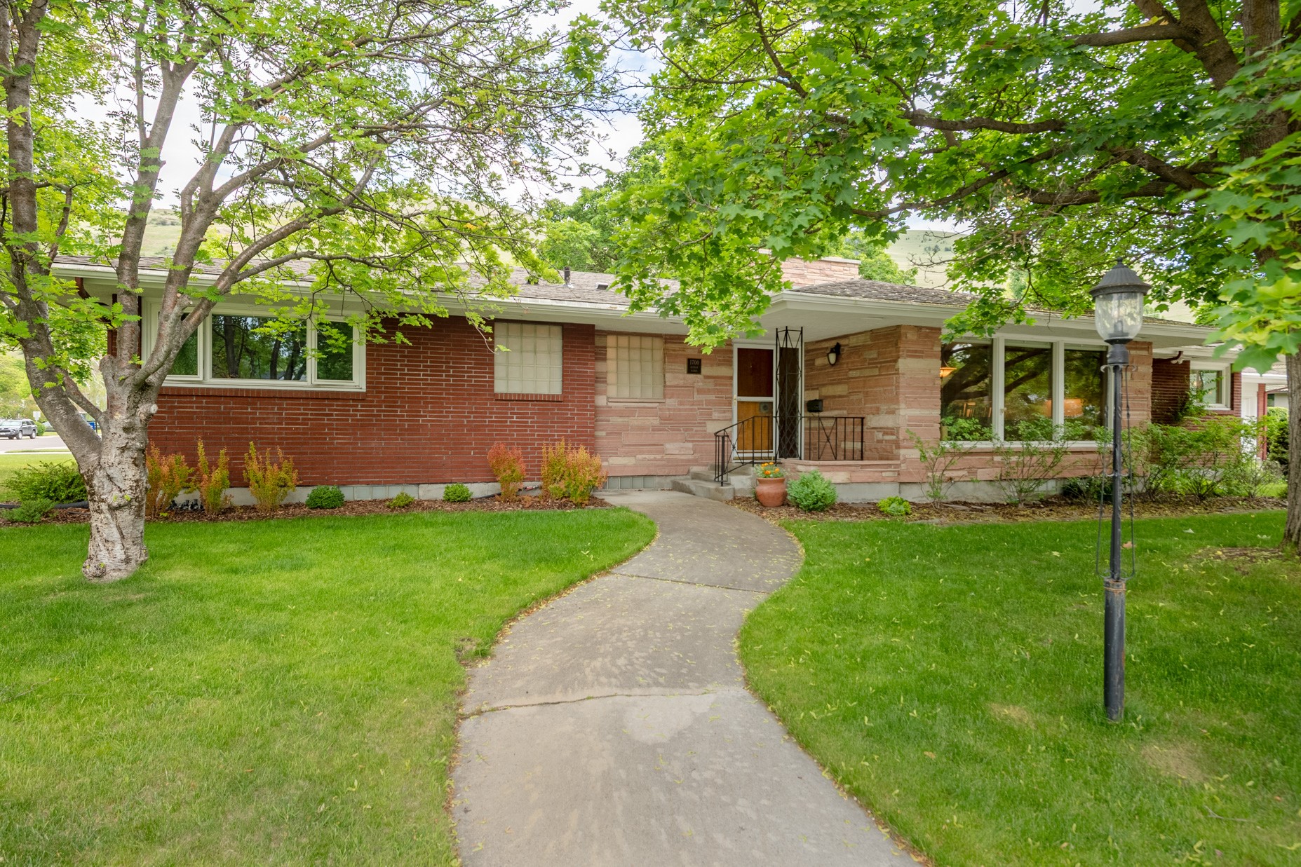 1700 Arthur Avenue Property Photo 1