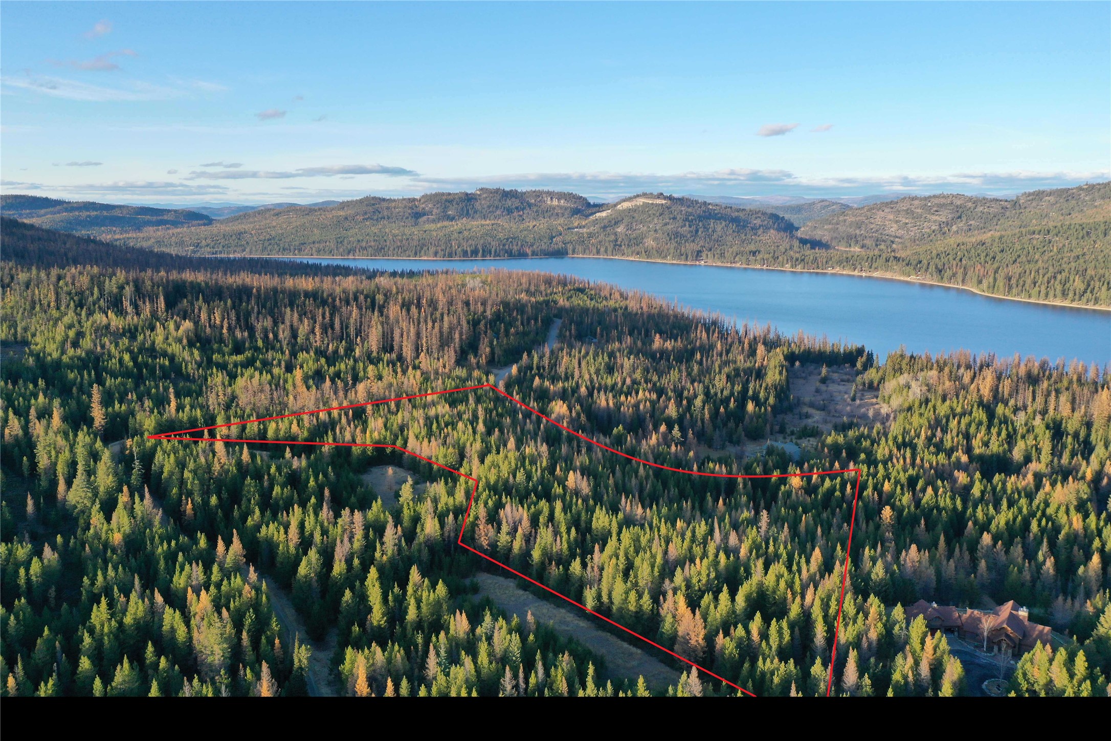 1175 S Mcgregor Lake Road Property Photo 2