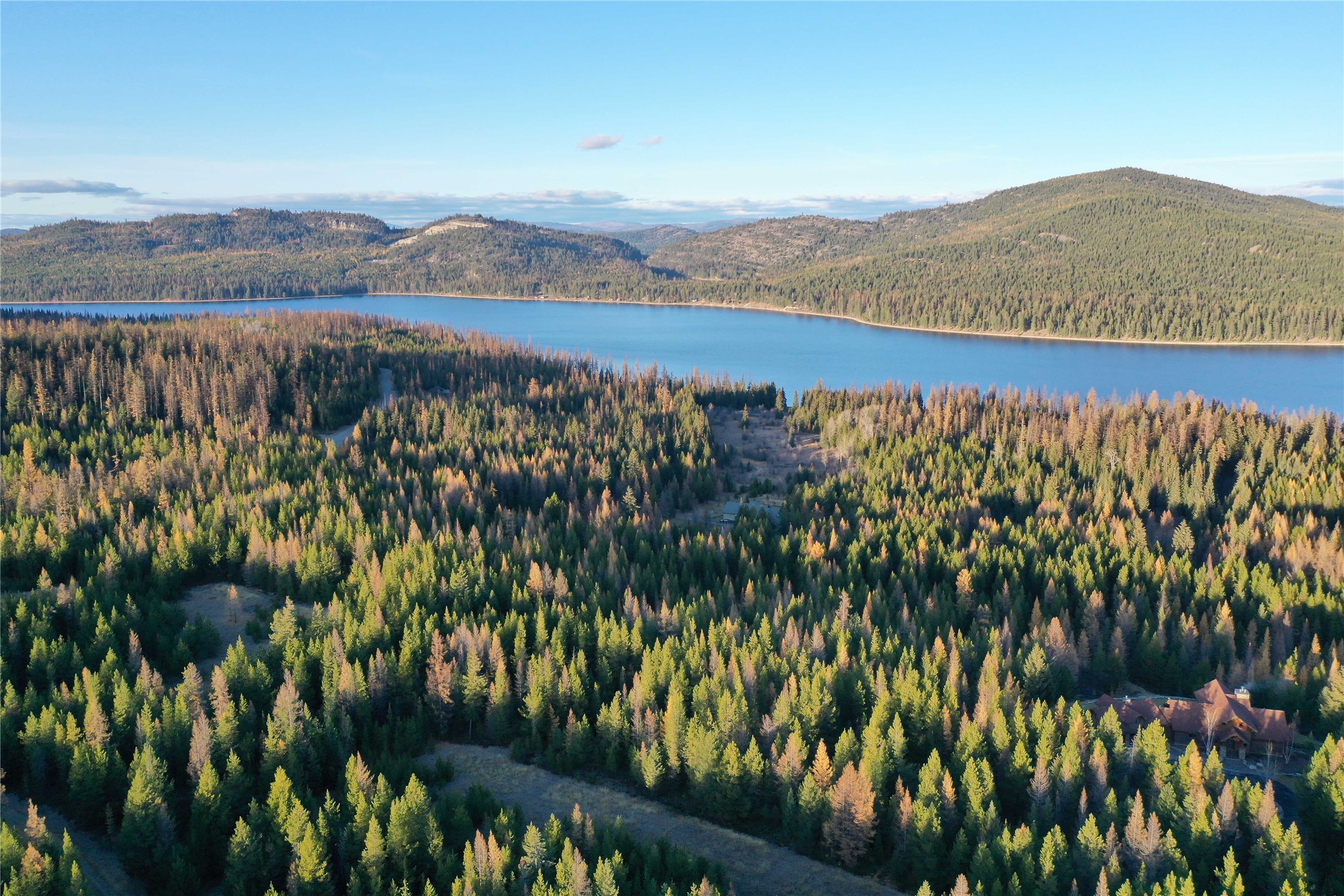 1175 S Mcgregor Lake Road Property Photo 5