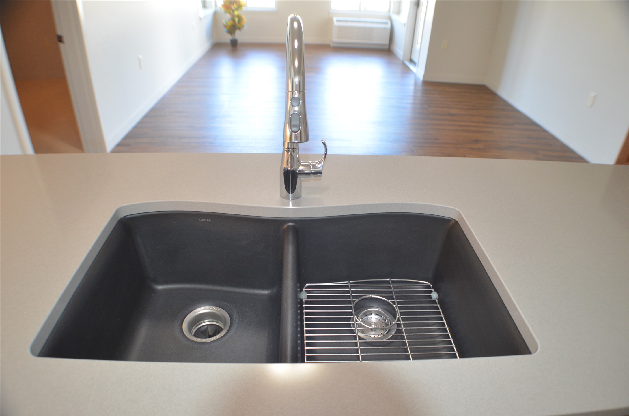 100 Woodlands Way B-307 Property Photo 6