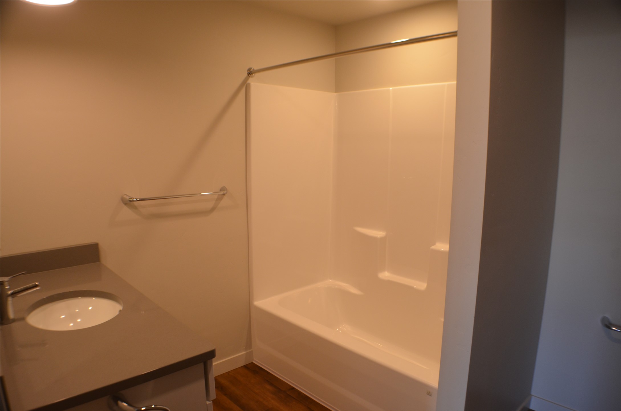 100 Woodlands Way B-307 Property Photo 21