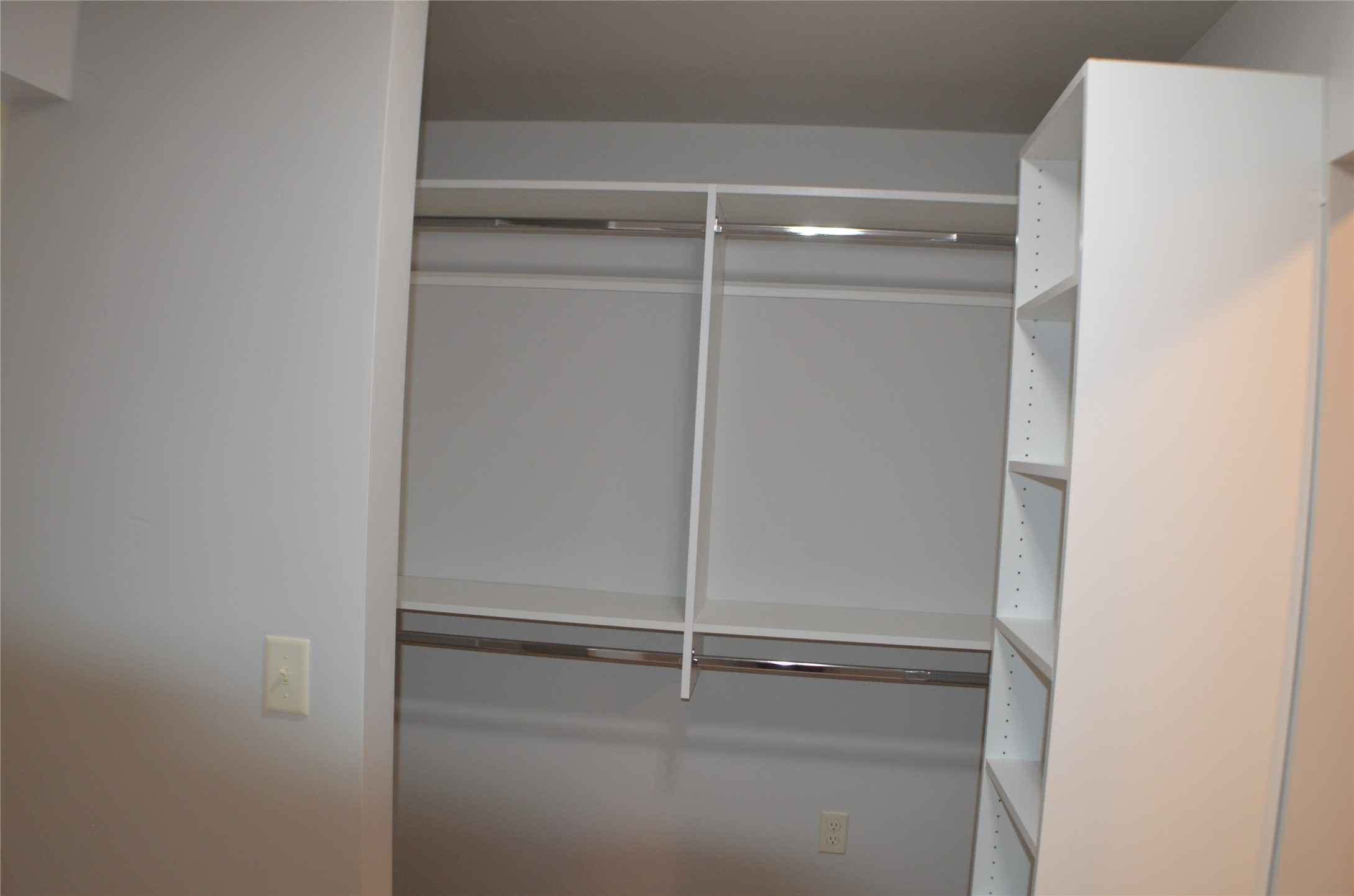 100 Woodlands Way B-307 Property Photo 26