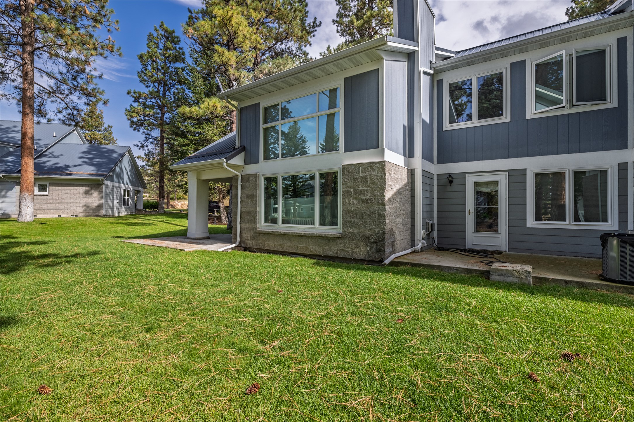 35 Stoney Brook Drive C Property Photo 2