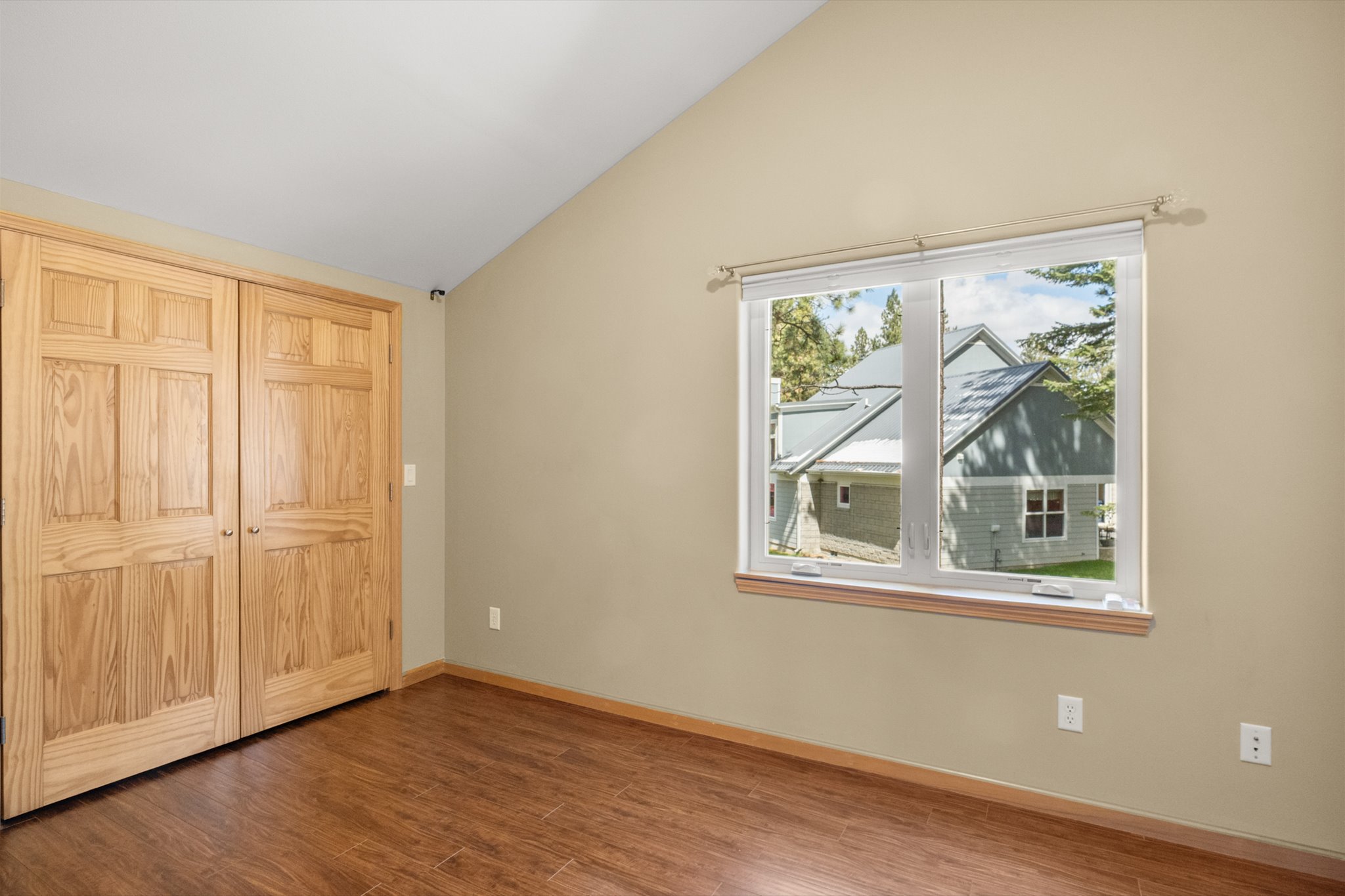 35 Stoney Brook Drive C Property Photo 26
