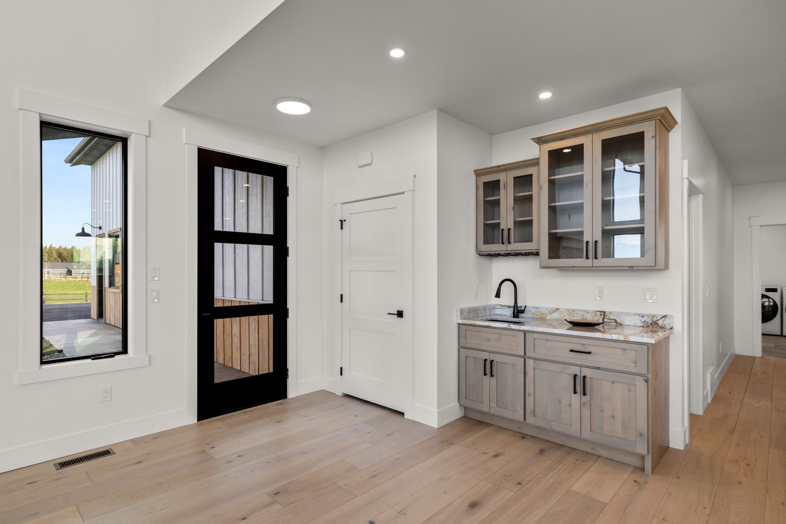111 Freedom Way Property Photo 19