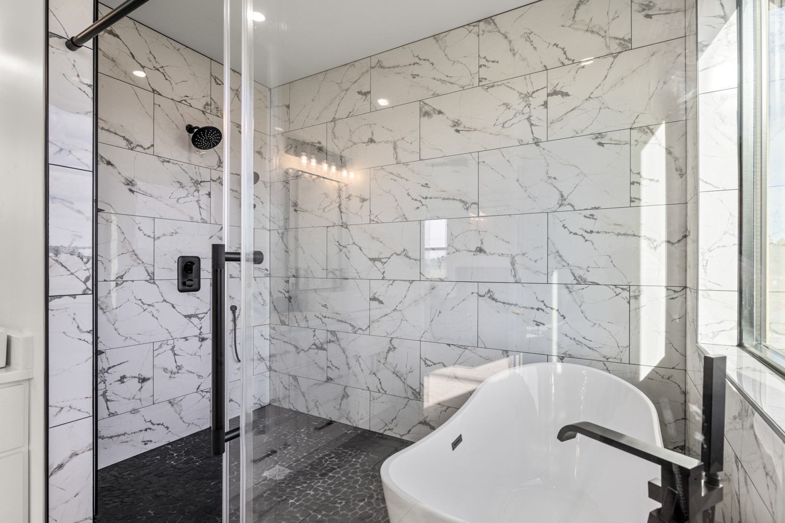 111 Freedom Way Property Photo 40