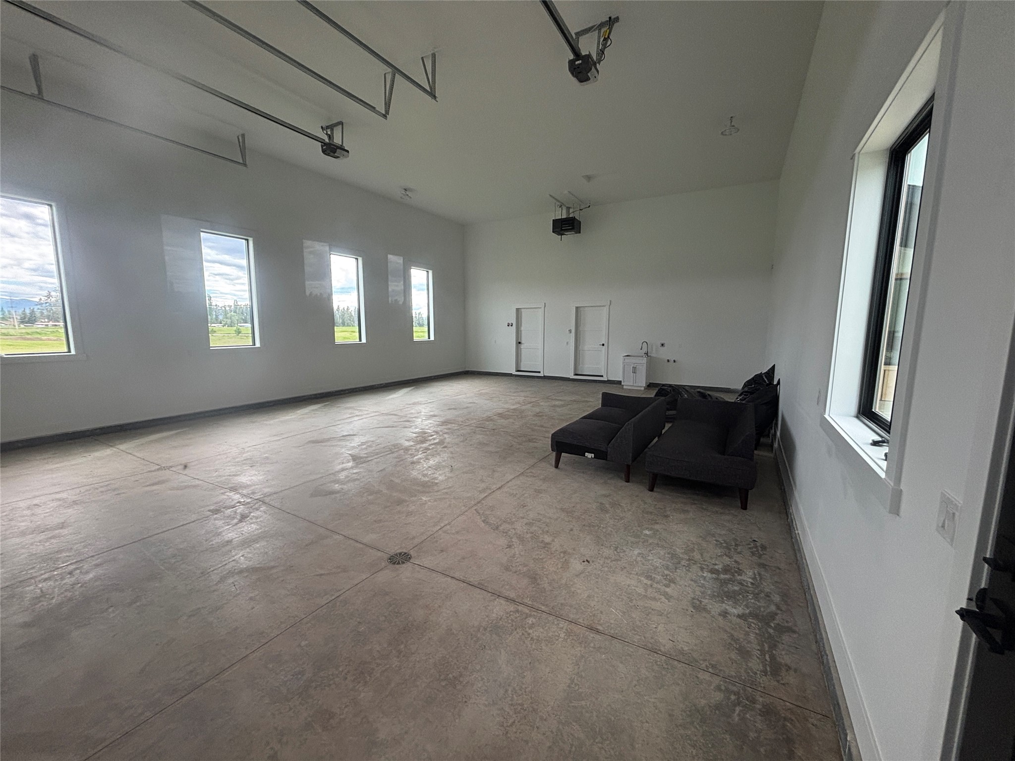 111 Freedom Way Property Photo 54