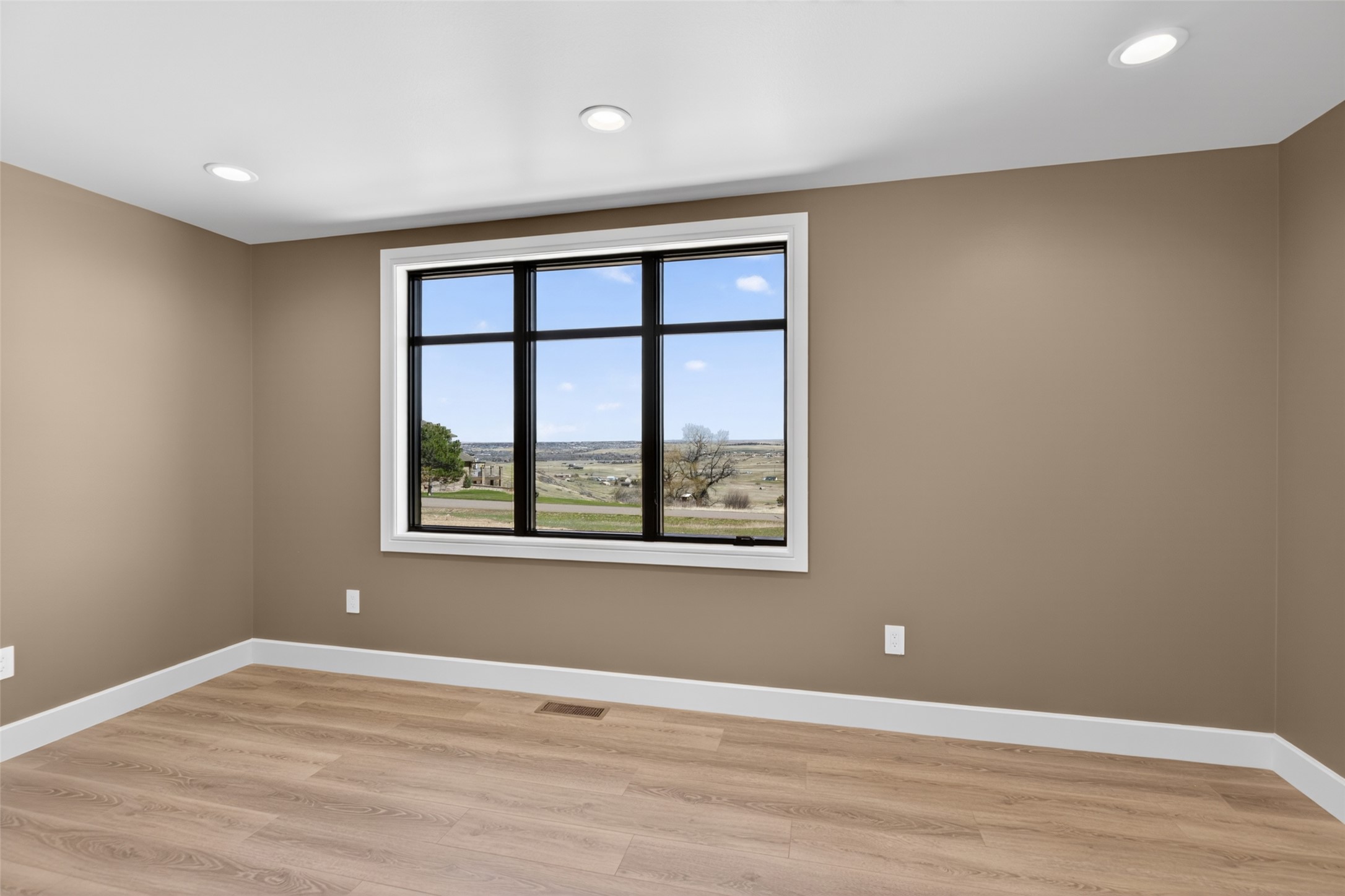 2 Spring View Lane Property Photo 43