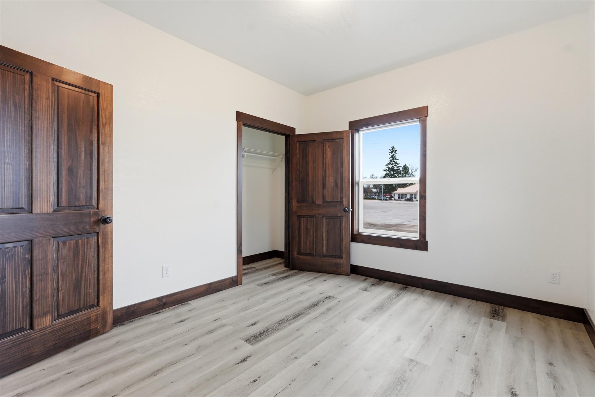 213 1st Avenue Se Property Photo 10