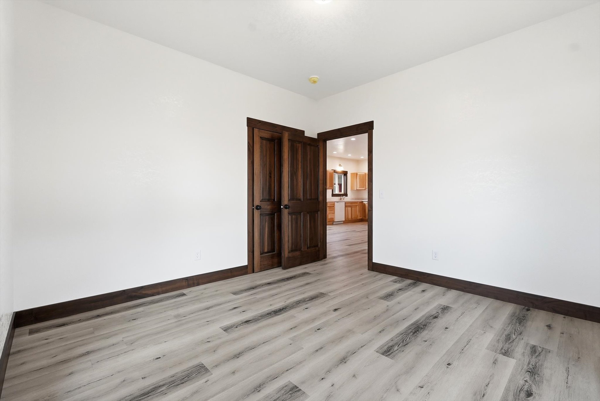 213 1st Avenue Se Property Photo 12