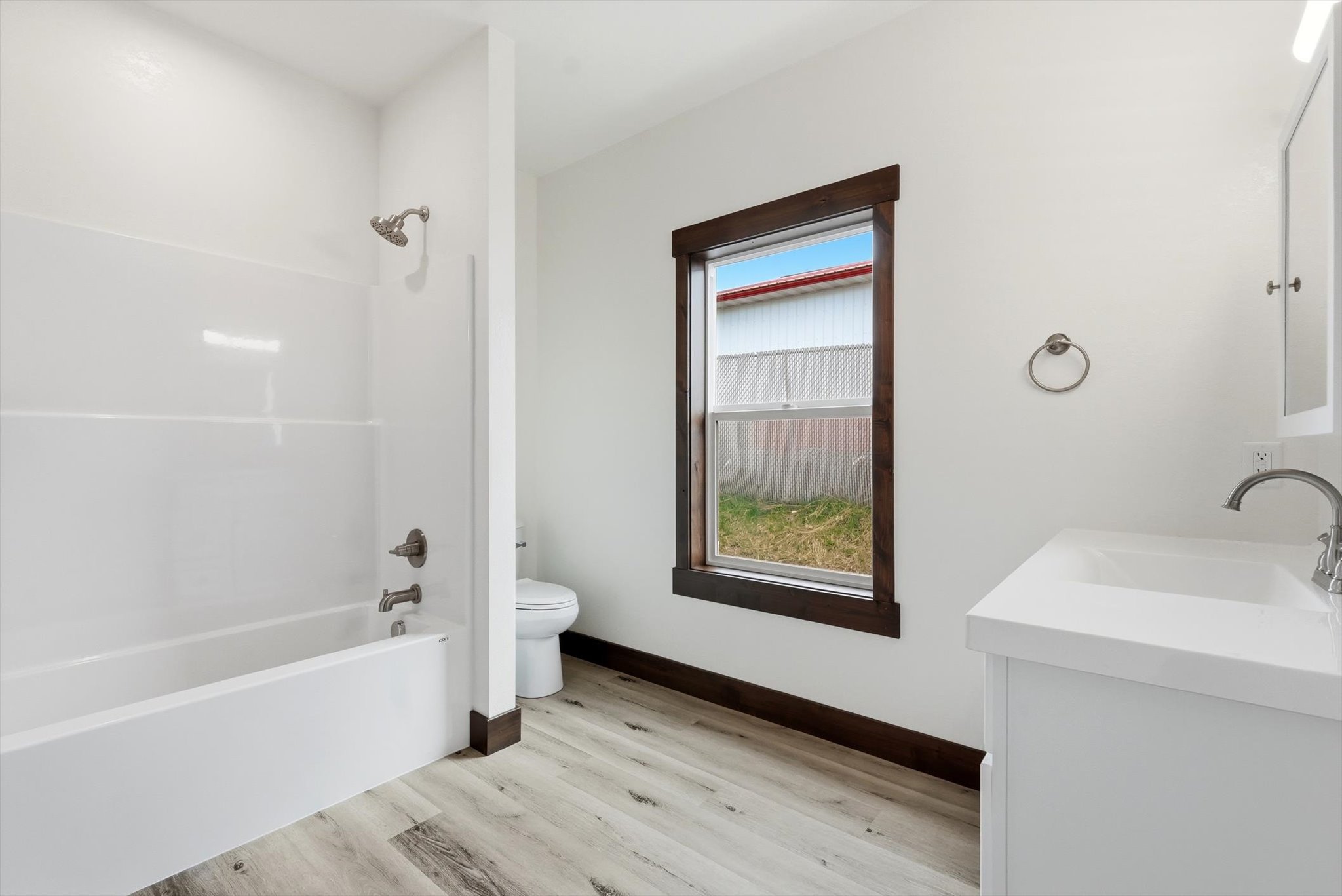213 1st Avenue Se Property Photo 13