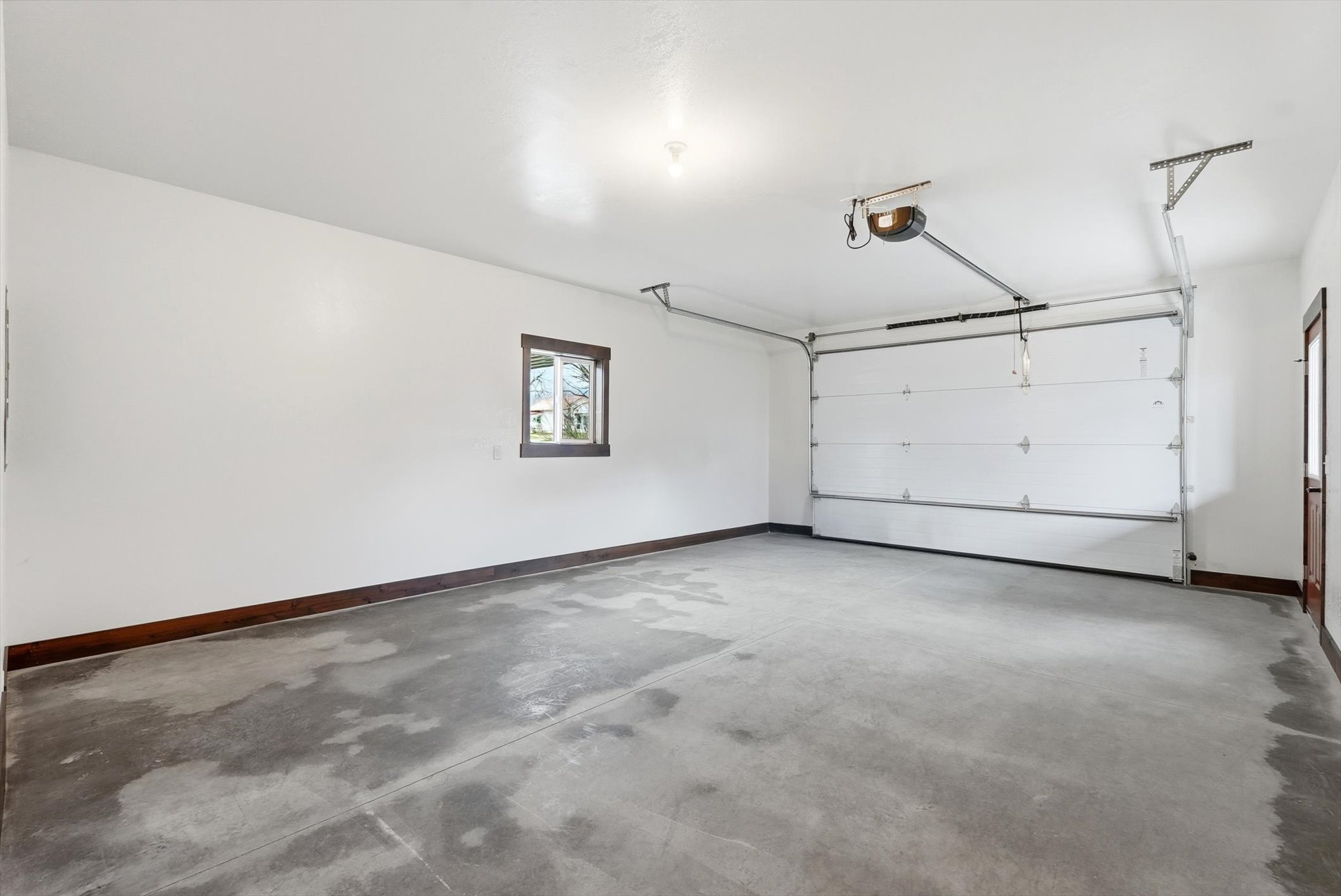 213 1st Avenue Se Property Photo 16