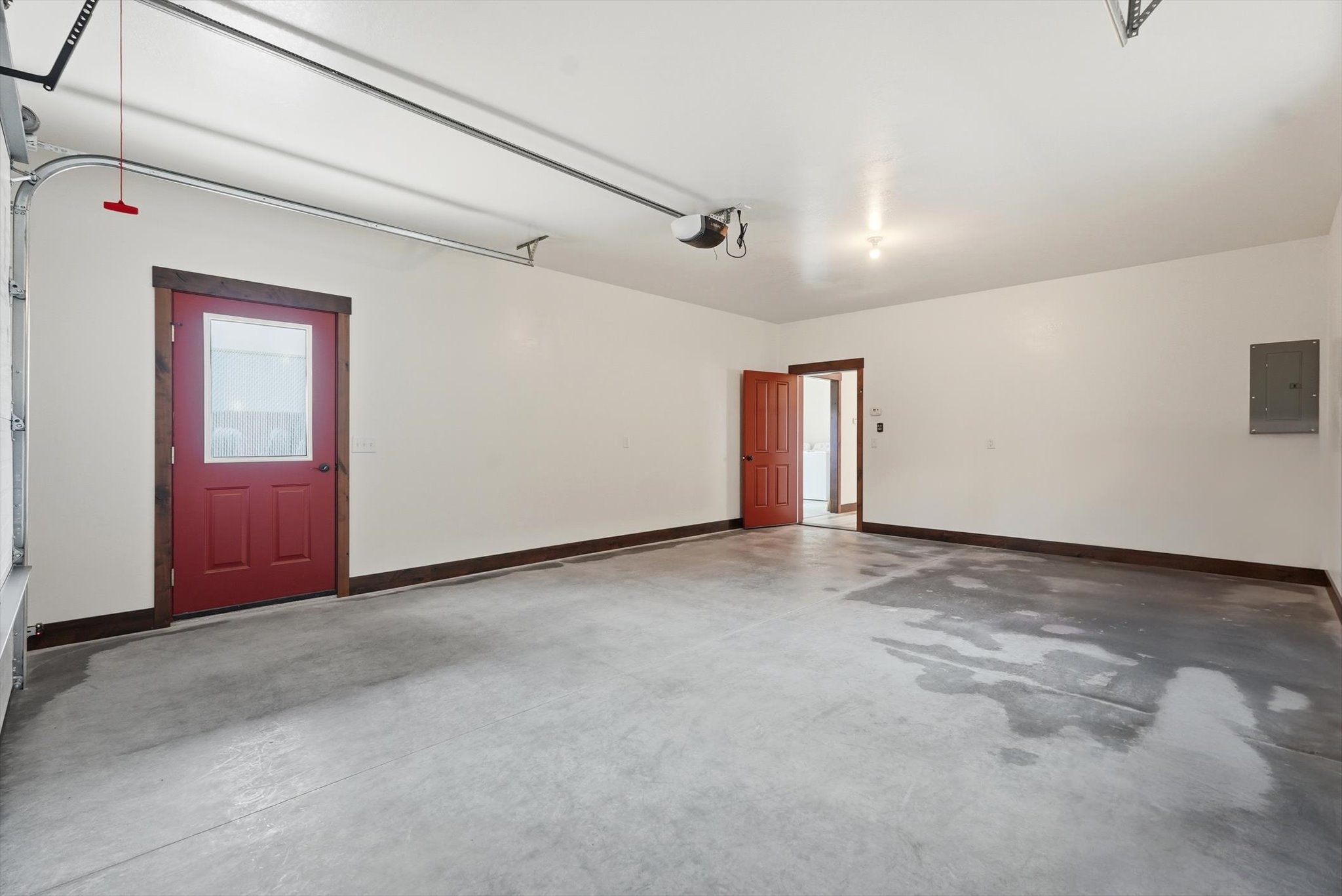213 1st Avenue Se Property Photo 17