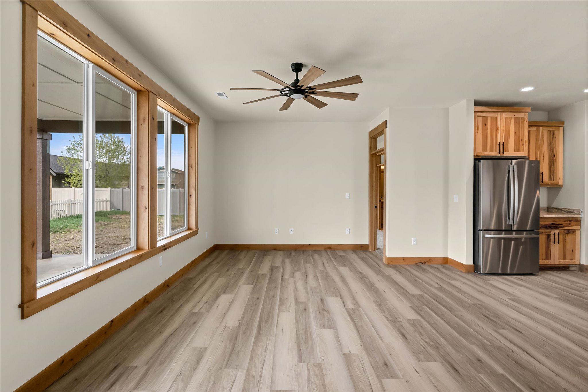 3814 Lovegrass Lane Property Photo 9